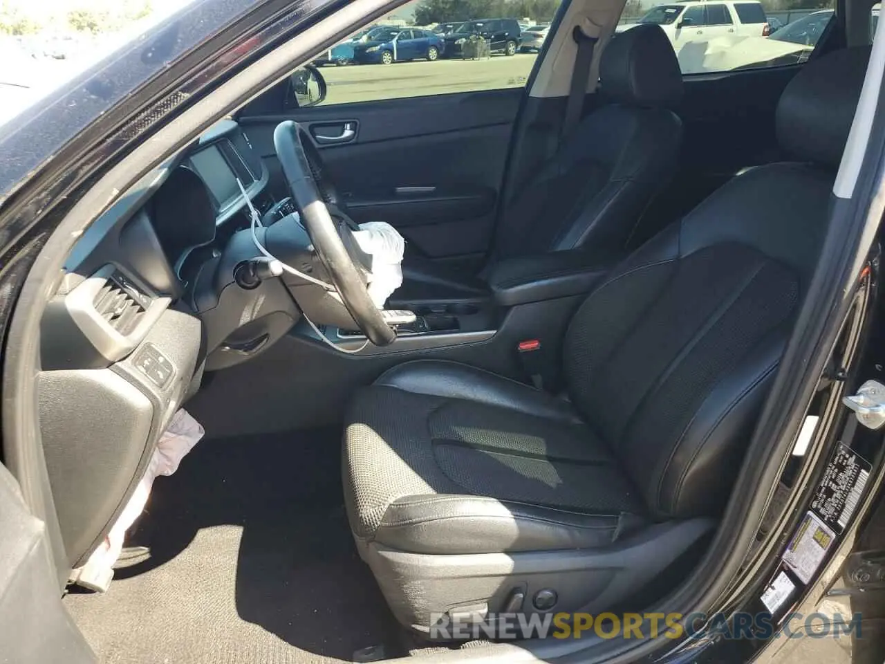 7 Photograph of a damaged car 5XXGT4L39KG305811 KIA OPTIMA 2019