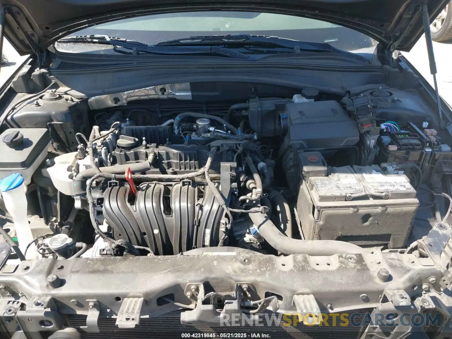 10 Photograph of a damaged car 5XXGT4L39KG324374 KIA OPTIMA 2019