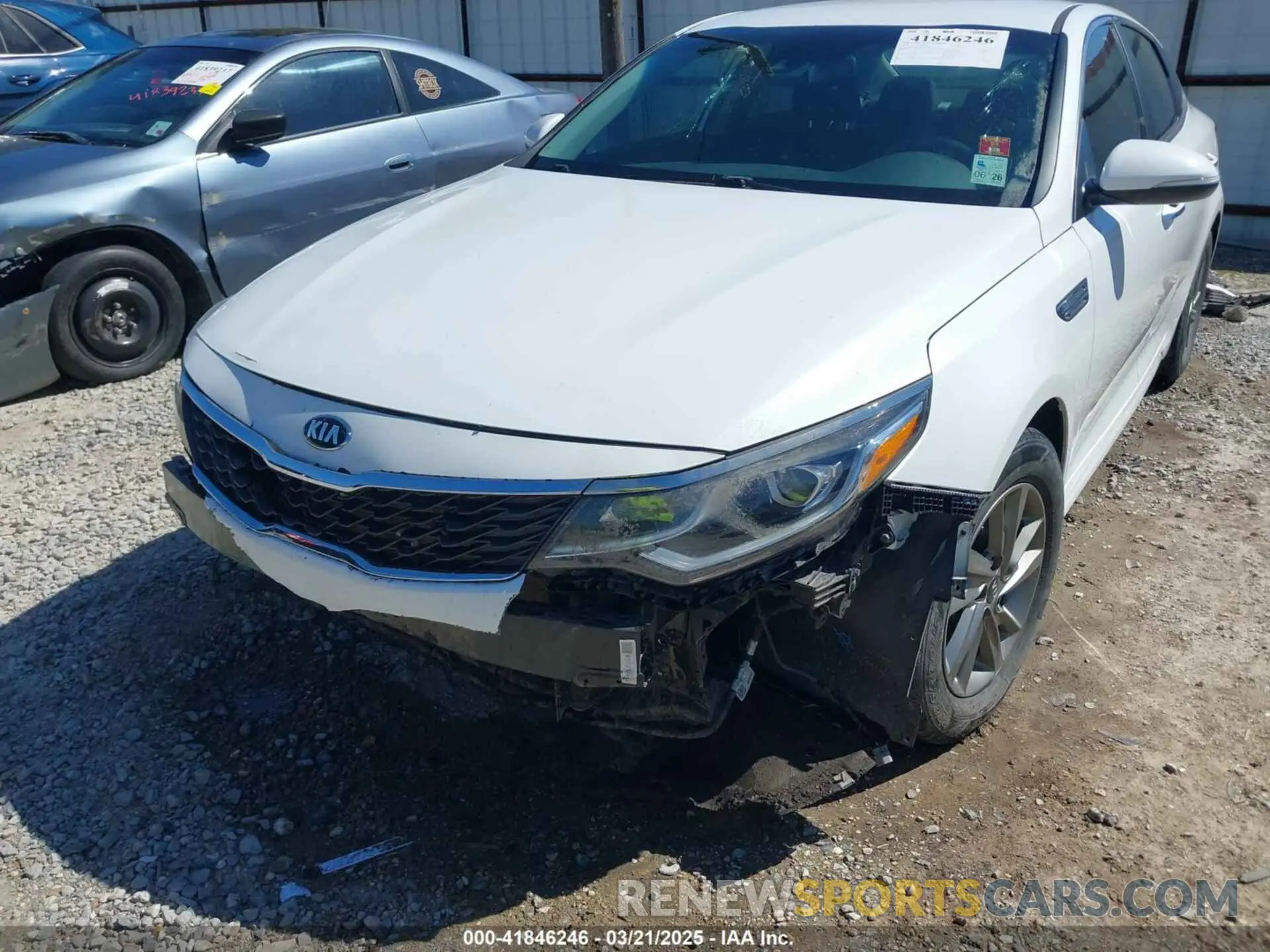 6 Photograph of a damaged car 5XXGT4L39KG333818 KIA OPTIMA 2019