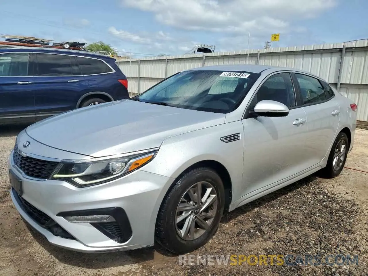 1 Photograph of a damaged car 5XXGT4L39KG339795 KIA OPTIMA 2019