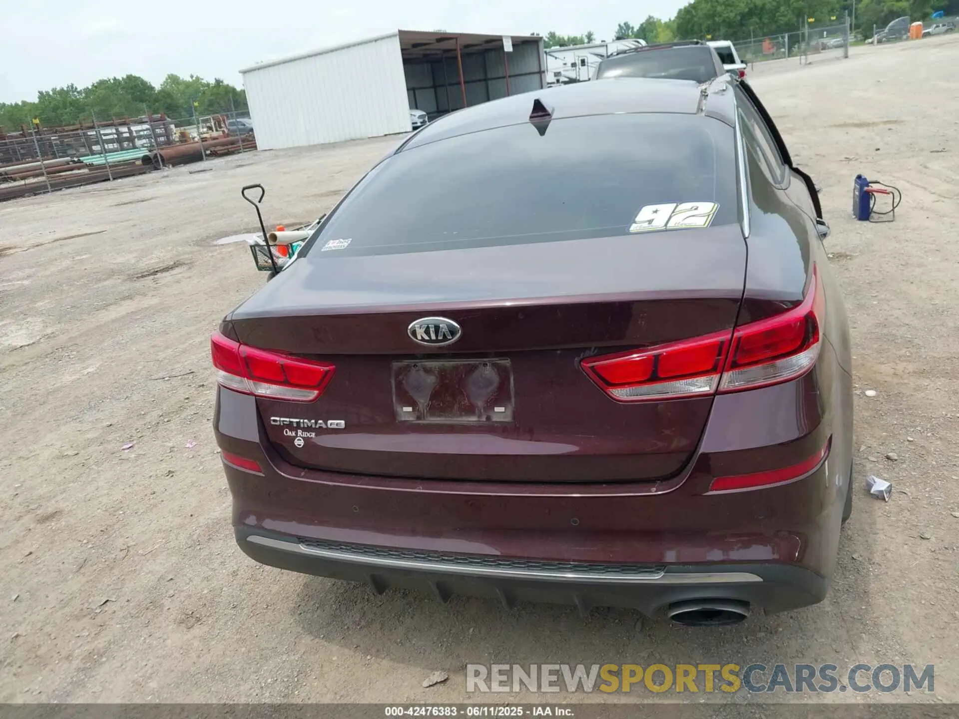 16 Photograph of a damaged car 5XXGT4L39KG343670 KIA OPTIMA 2019