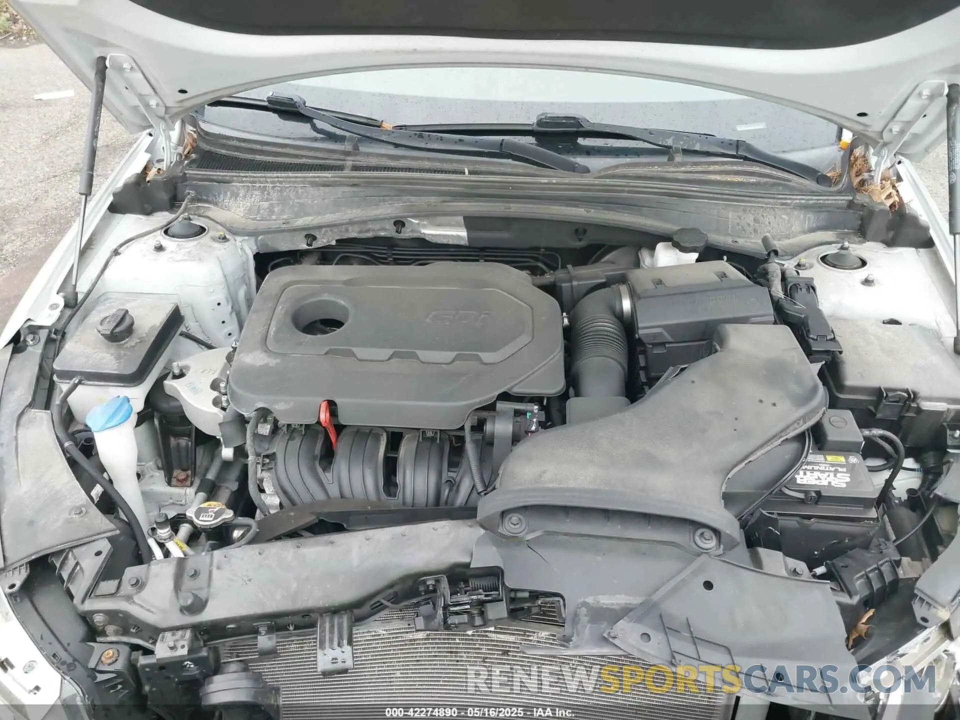 10 Photograph of a damaged car 5XXGT4L39KG350246 KIA OPTIMA 2019