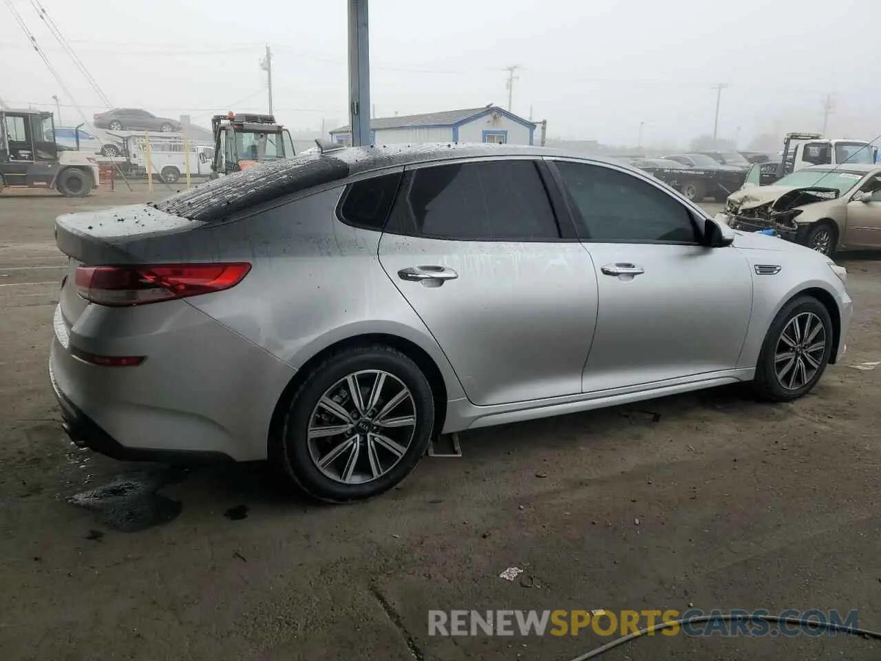 3 Photograph of a damaged car 5XXGT4L39KG353146 KIA OPTIMA 2019