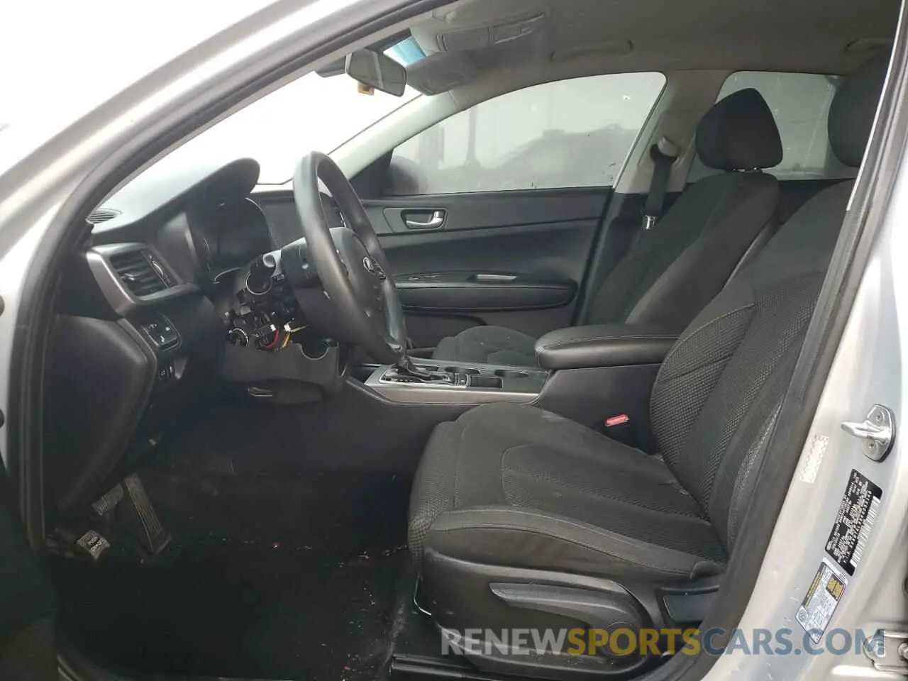 7 Photograph of a damaged car 5XXGT4L39KG353146 KIA OPTIMA 2019