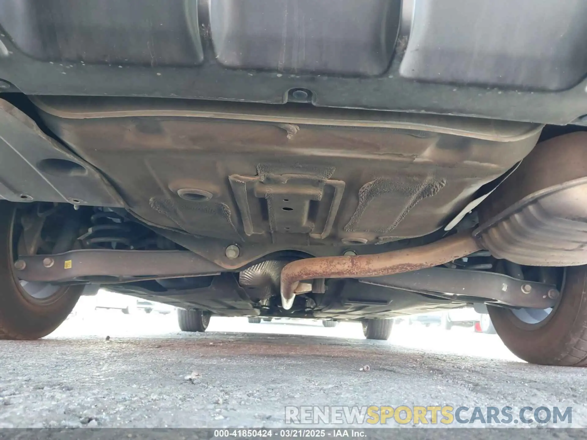 20 Photograph of a damaged car 5XXGT4L39KG354457 KIA OPTIMA 2019