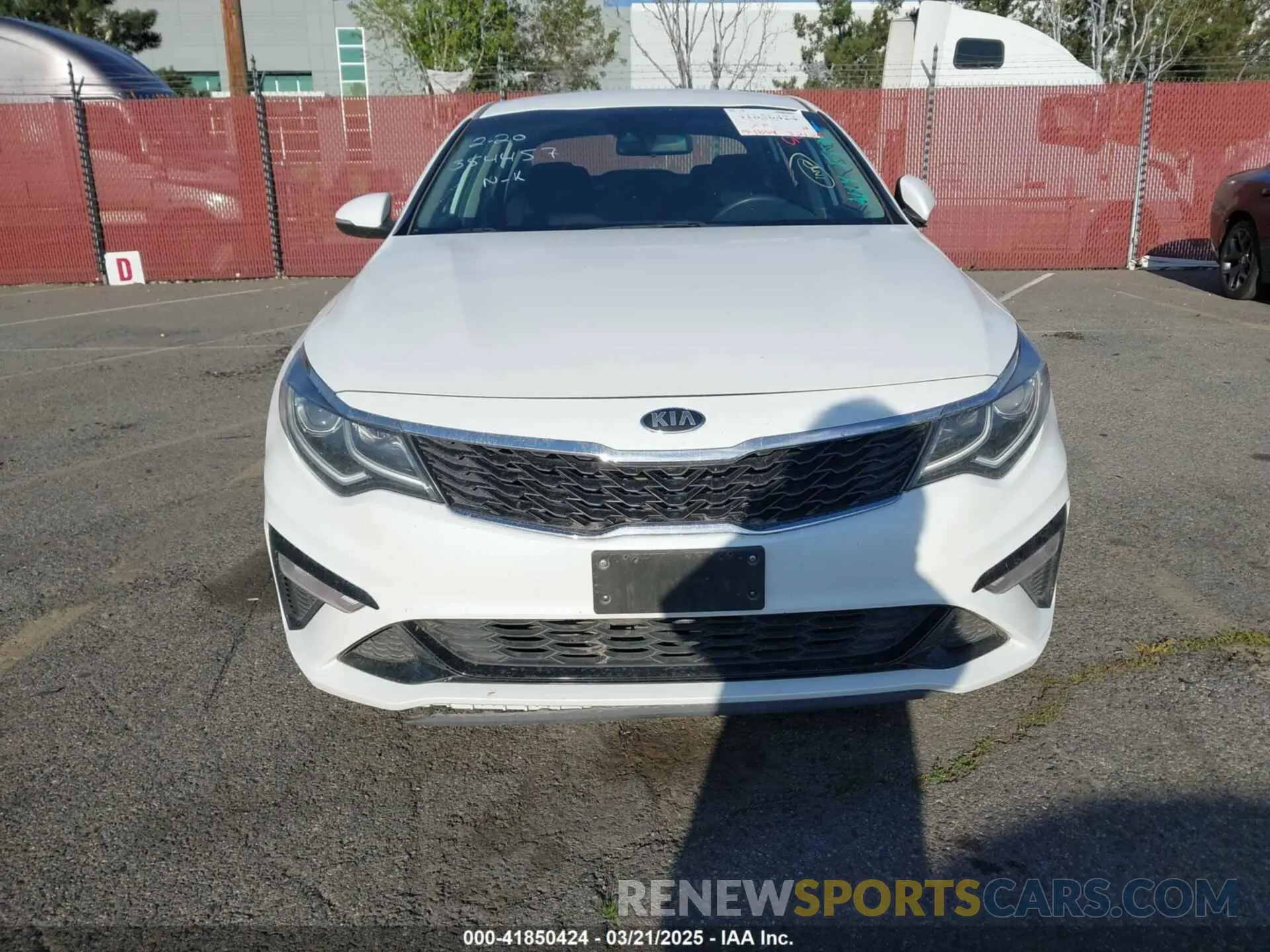 6 Photograph of a damaged car 5XXGT4L39KG354457 KIA OPTIMA 2019