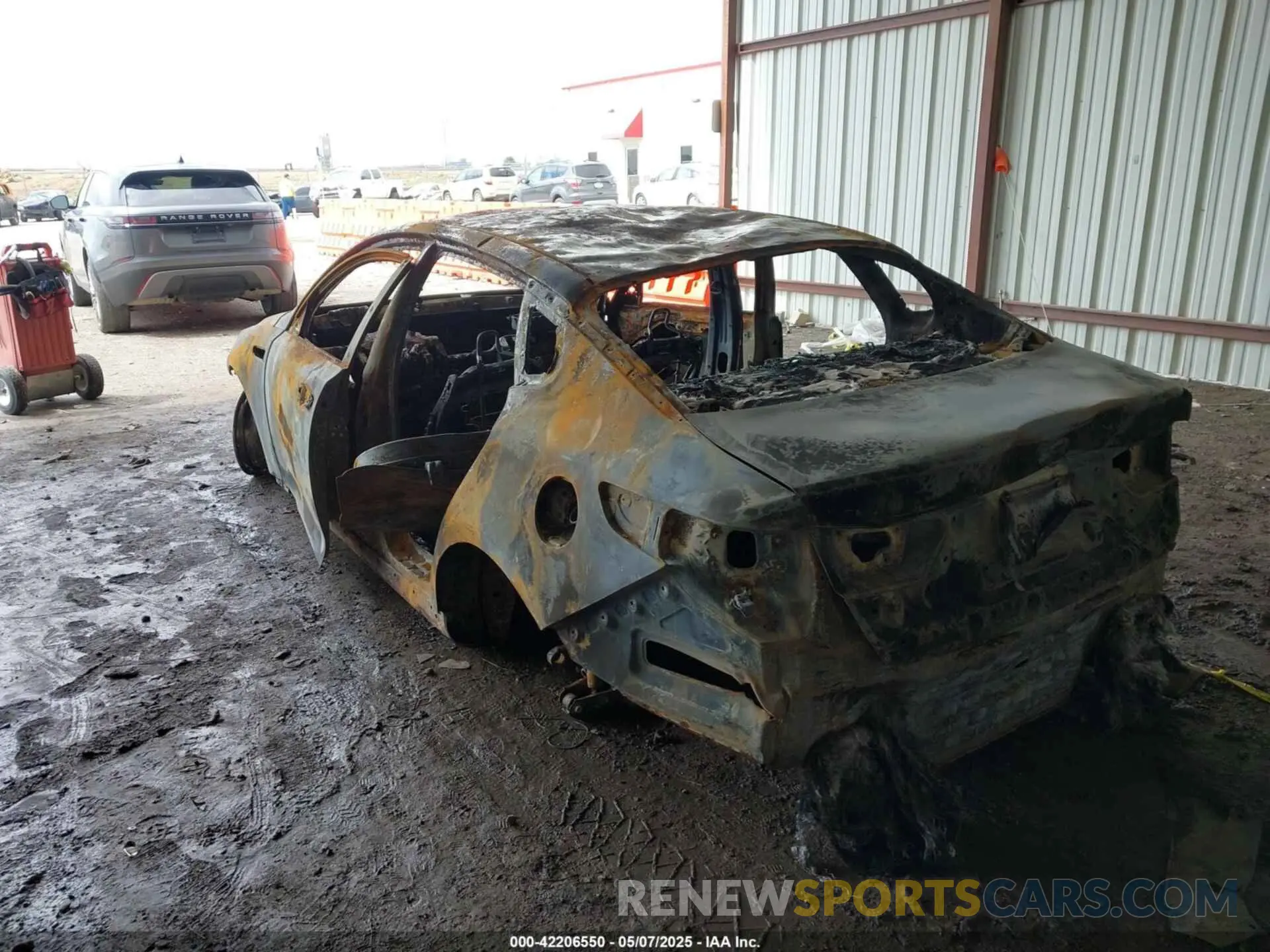 3 Photograph of a damaged car 5XXGT4L39KG361876 KIA OPTIMA 2019