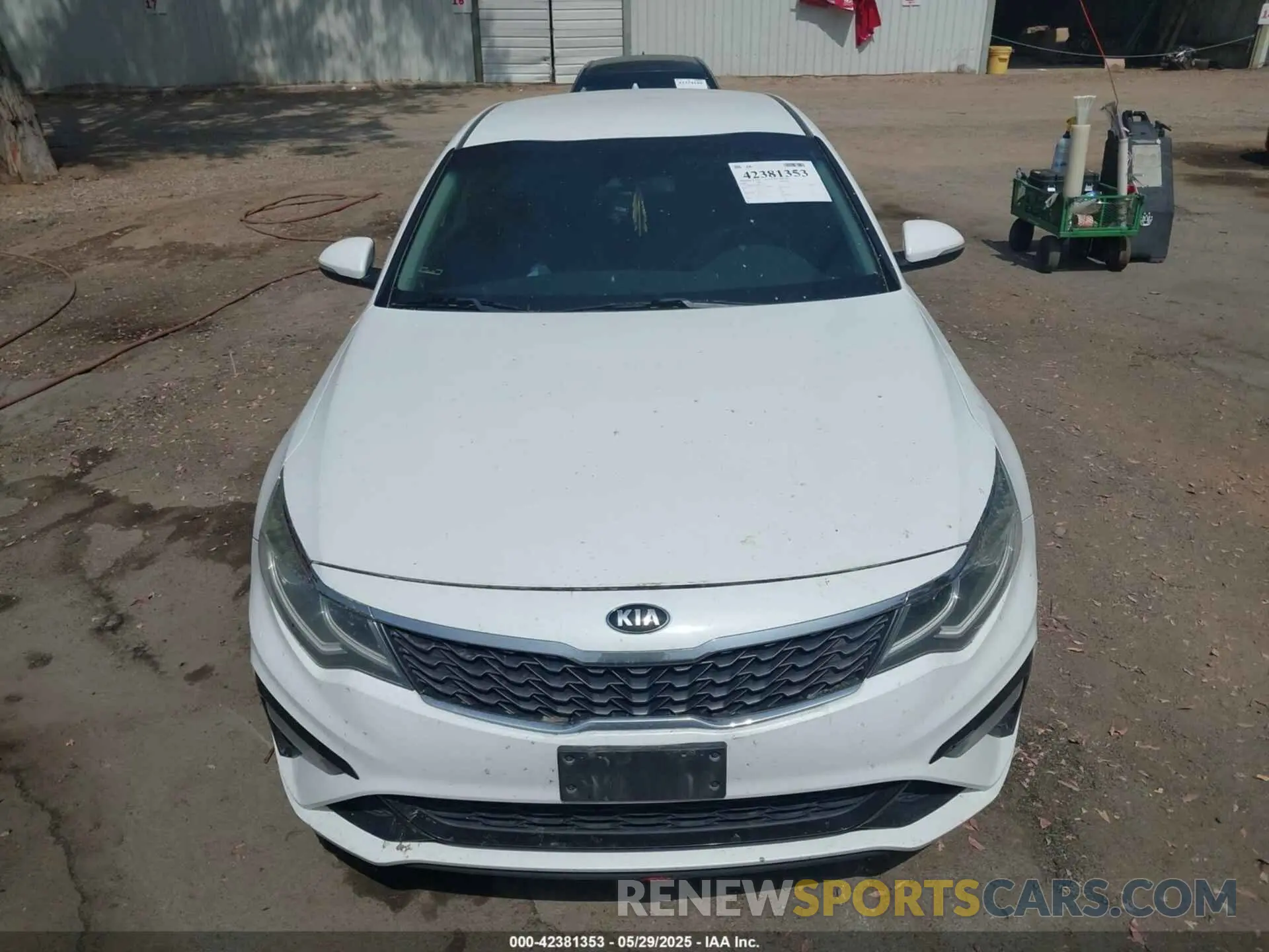 6 Photograph of a damaged car 5XXGT4L39KG371274 KIA OPTIMA 2019