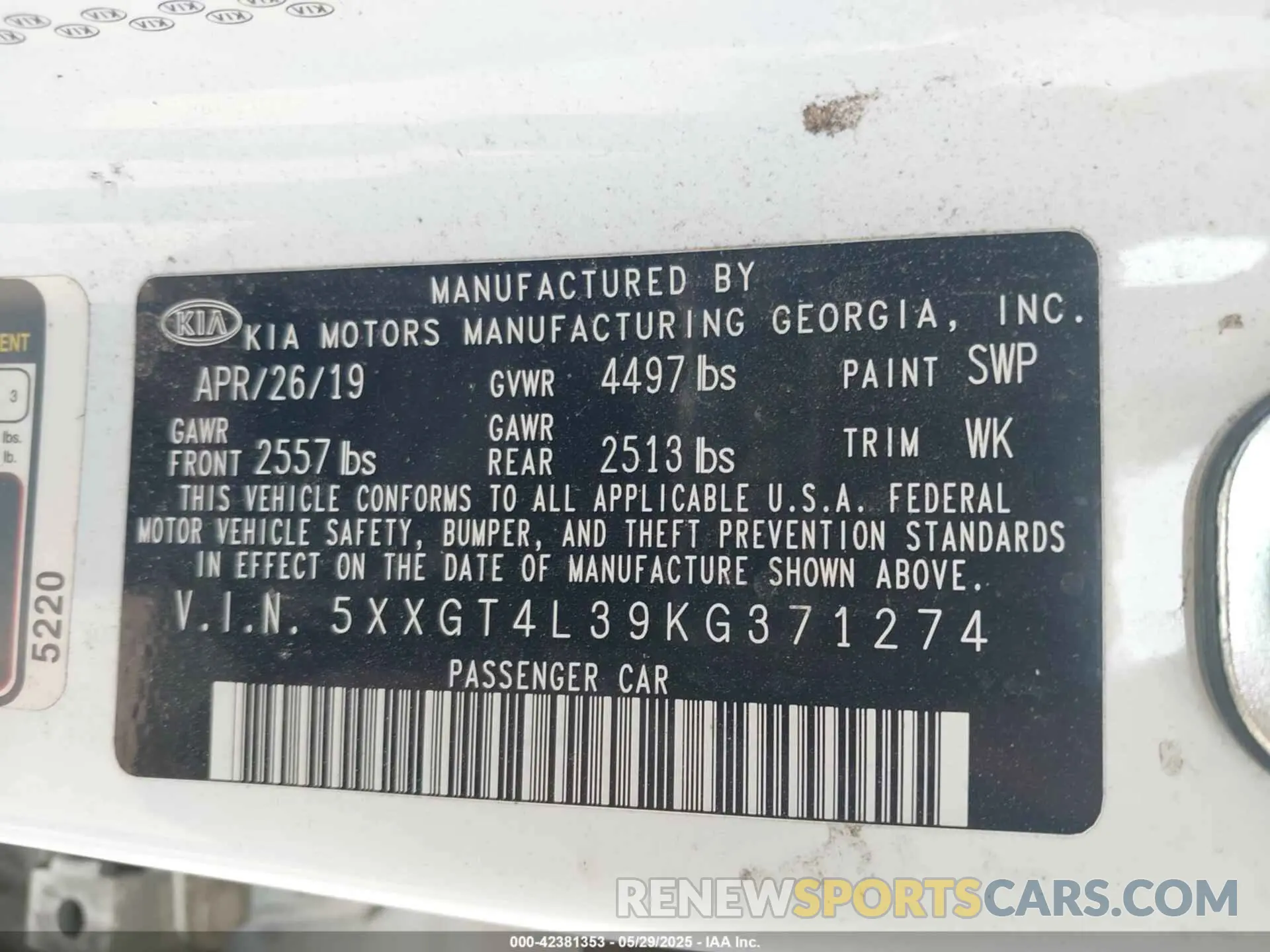 9 Photograph of a damaged car 5XXGT4L39KG371274 KIA OPTIMA 2019
