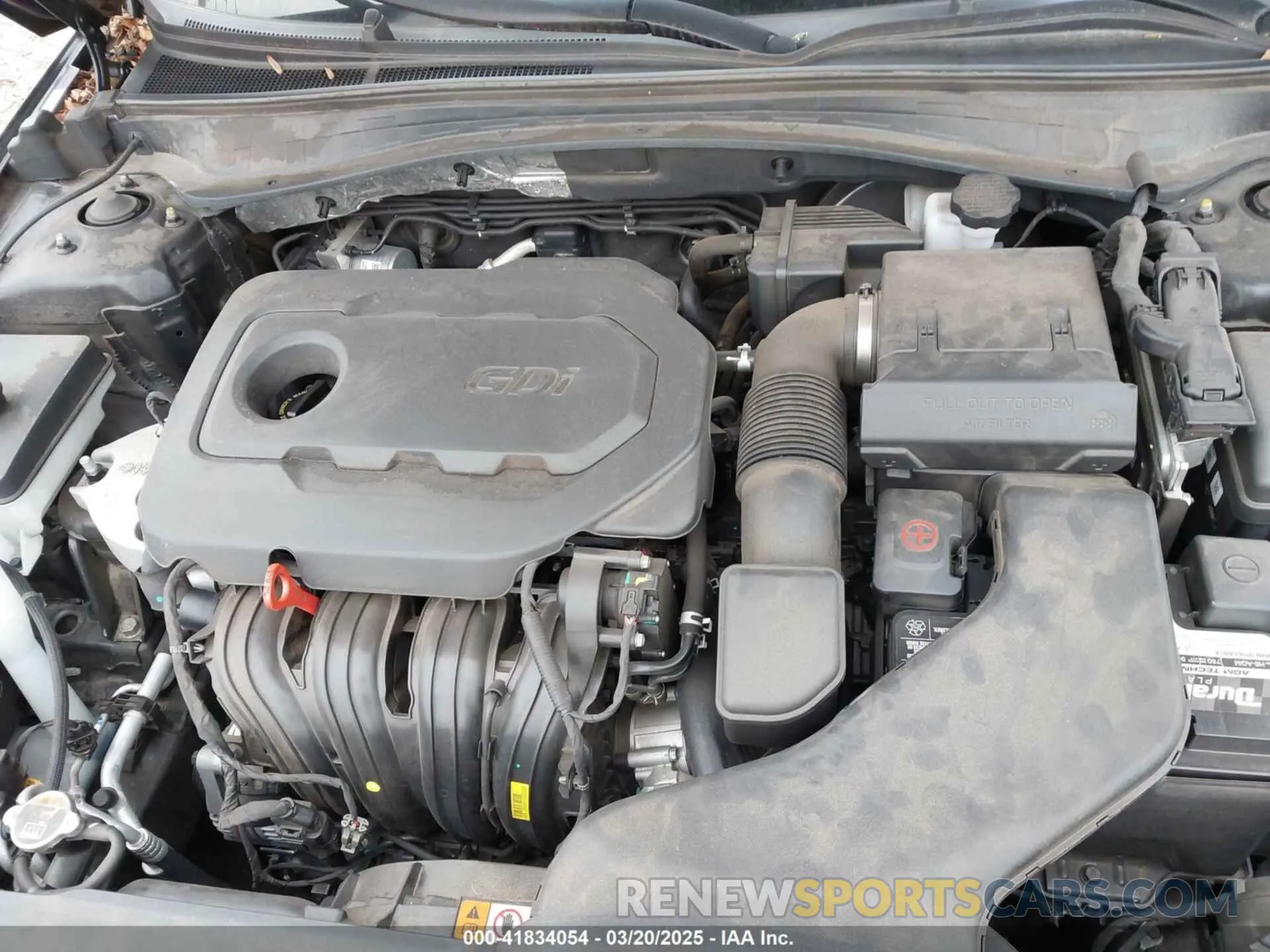 10 Photograph of a damaged car 5XXGT4L39KG374112 KIA OPTIMA 2019