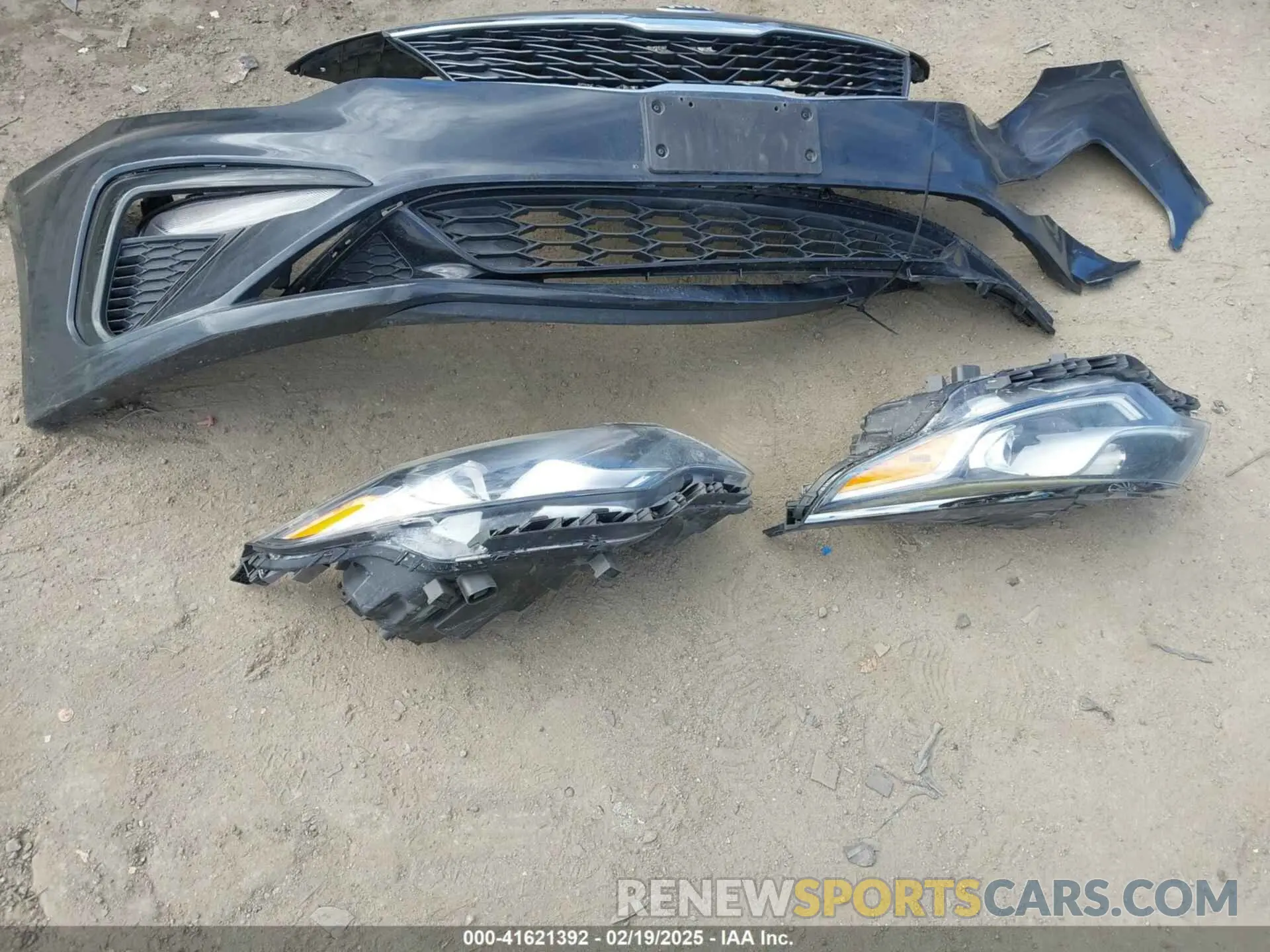 12 Photograph of a damaged car 5XXGT4L39KG377723 KIA OPTIMA 2019