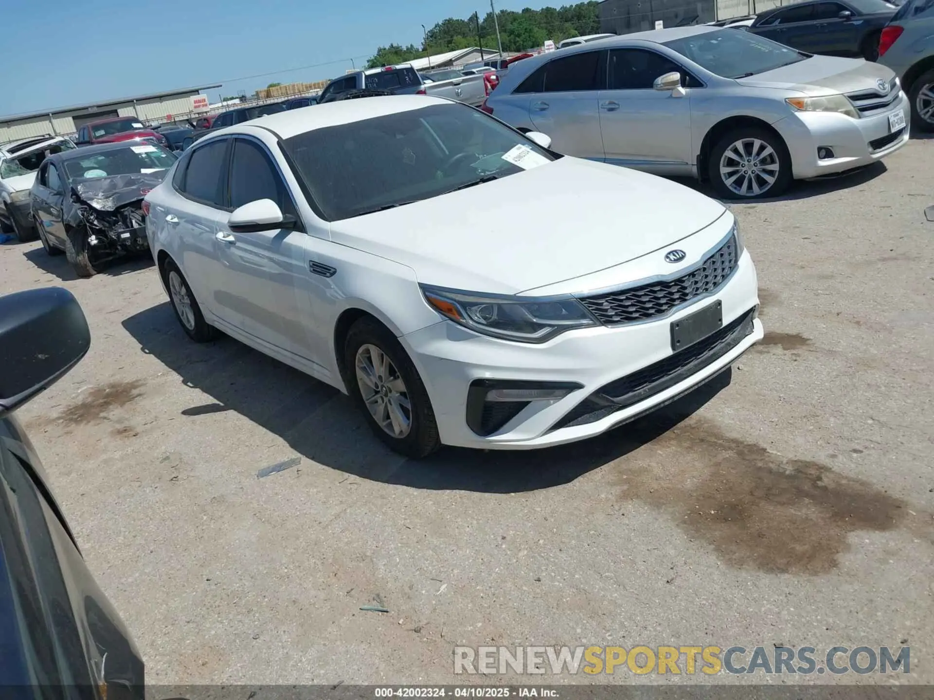 1 Photograph of a damaged car 5XXGT4L3XKG278411 KIA OPTIMA 2019