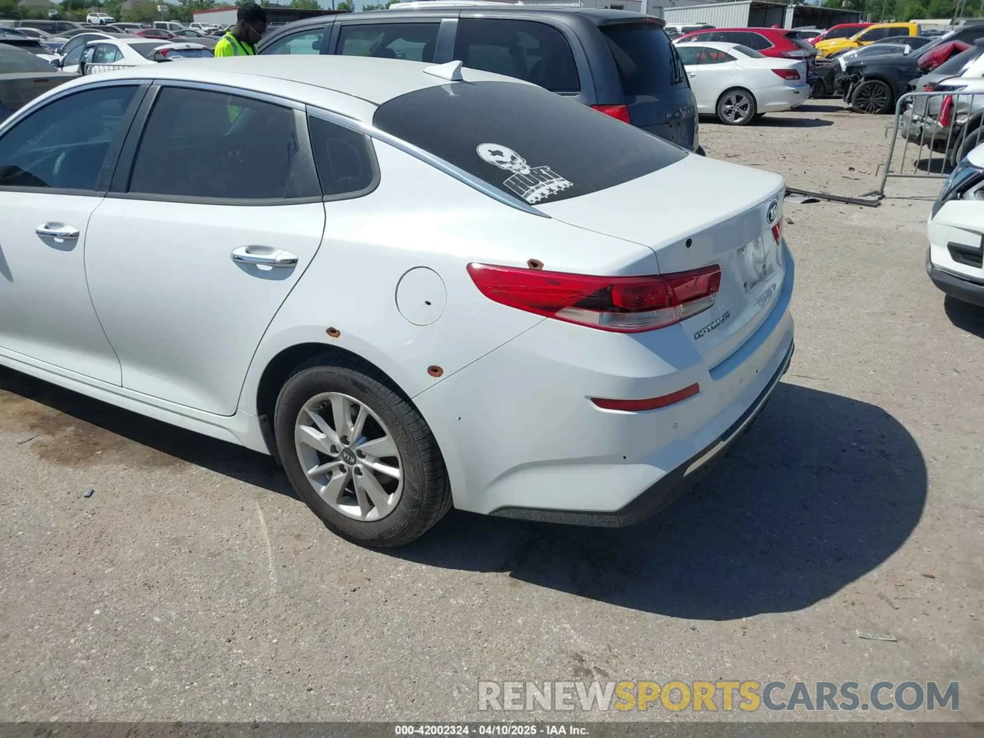 6 Photograph of a damaged car 5XXGT4L3XKG278411 KIA OPTIMA 2019