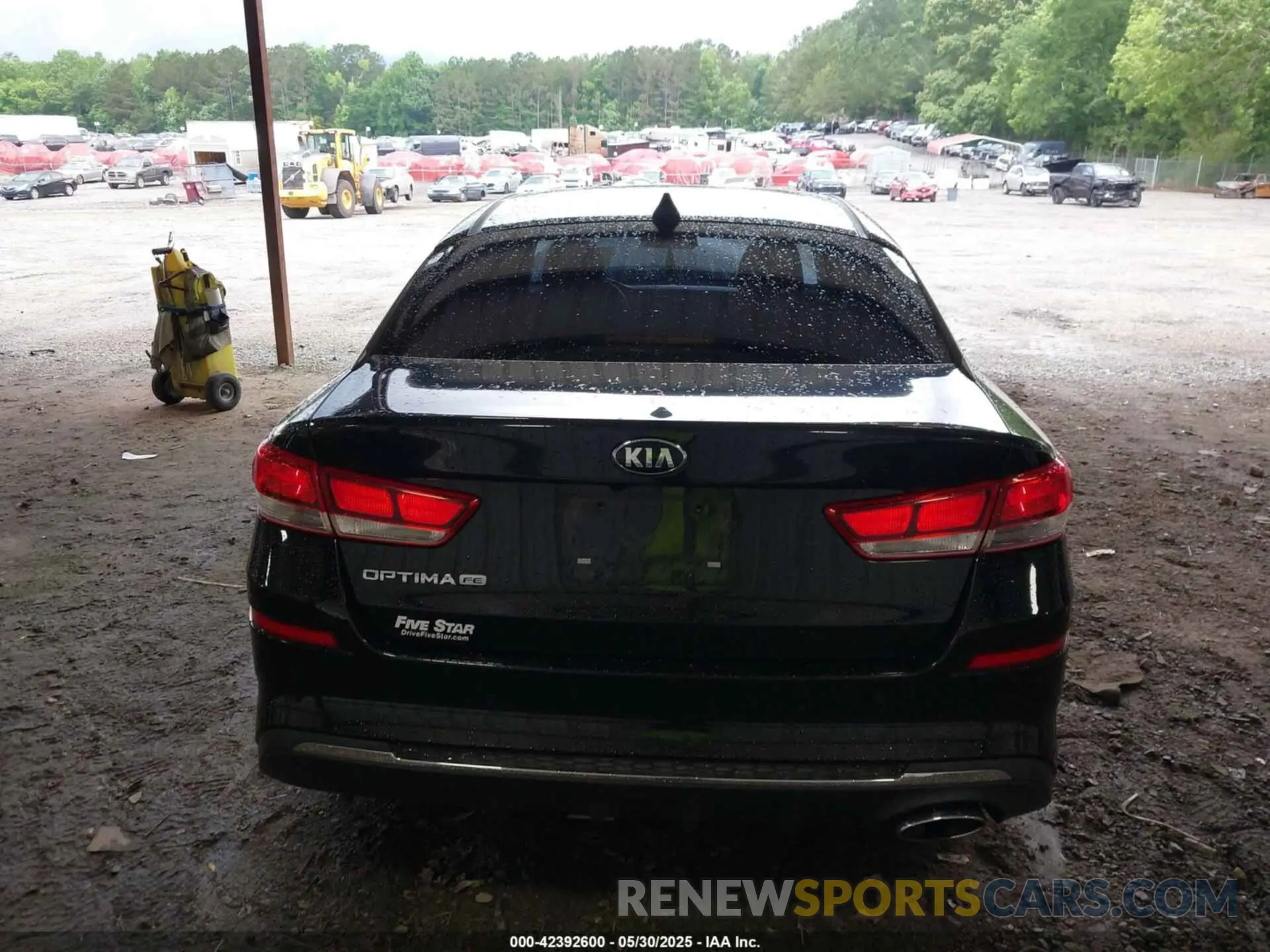 16 Photograph of a damaged car 5XXGT4L3XKG279266 KIA OPTIMA 2019