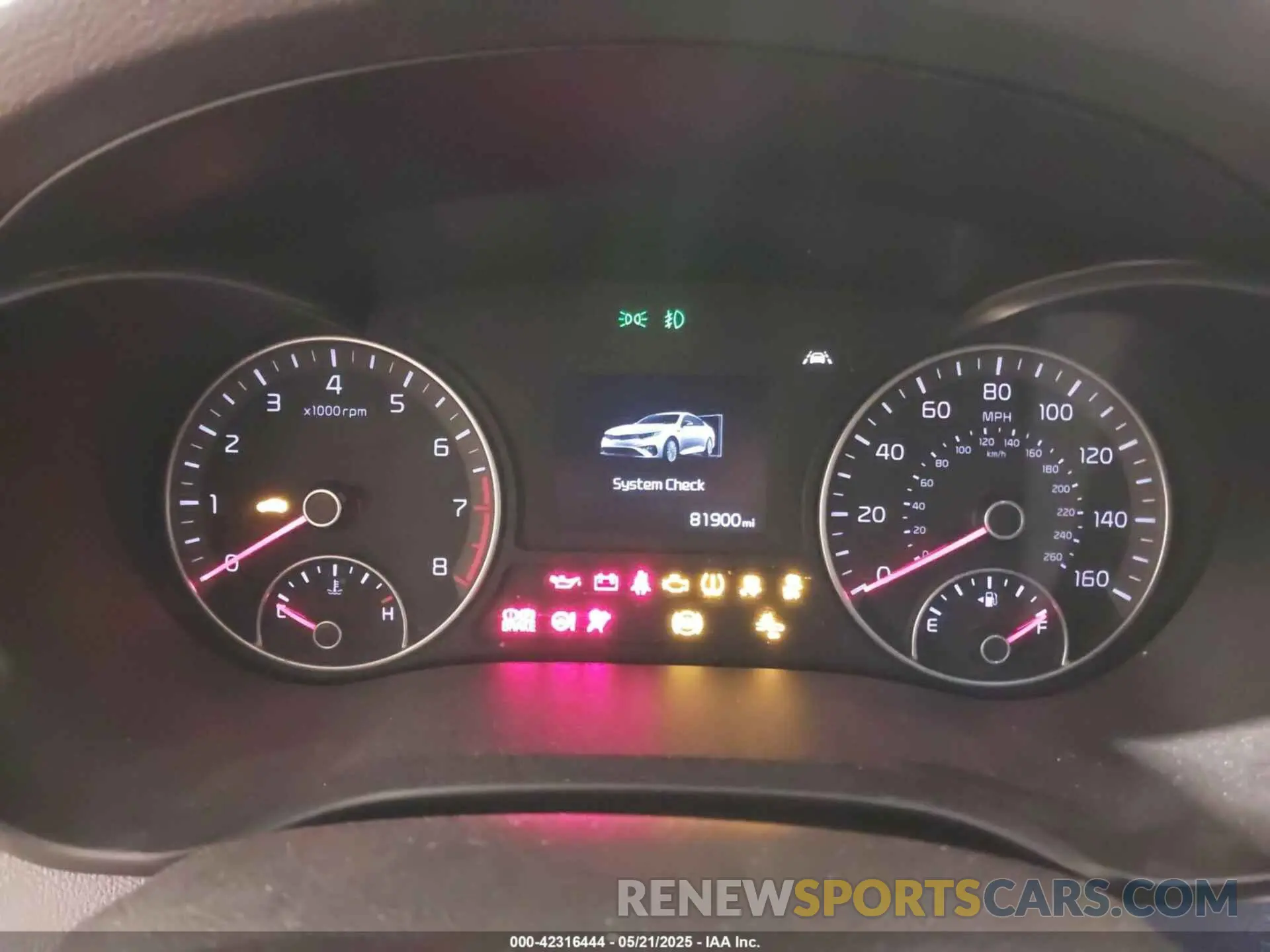 7 Photograph of a damaged car 5XXGT4L3XKG282555 KIA OPTIMA 2019