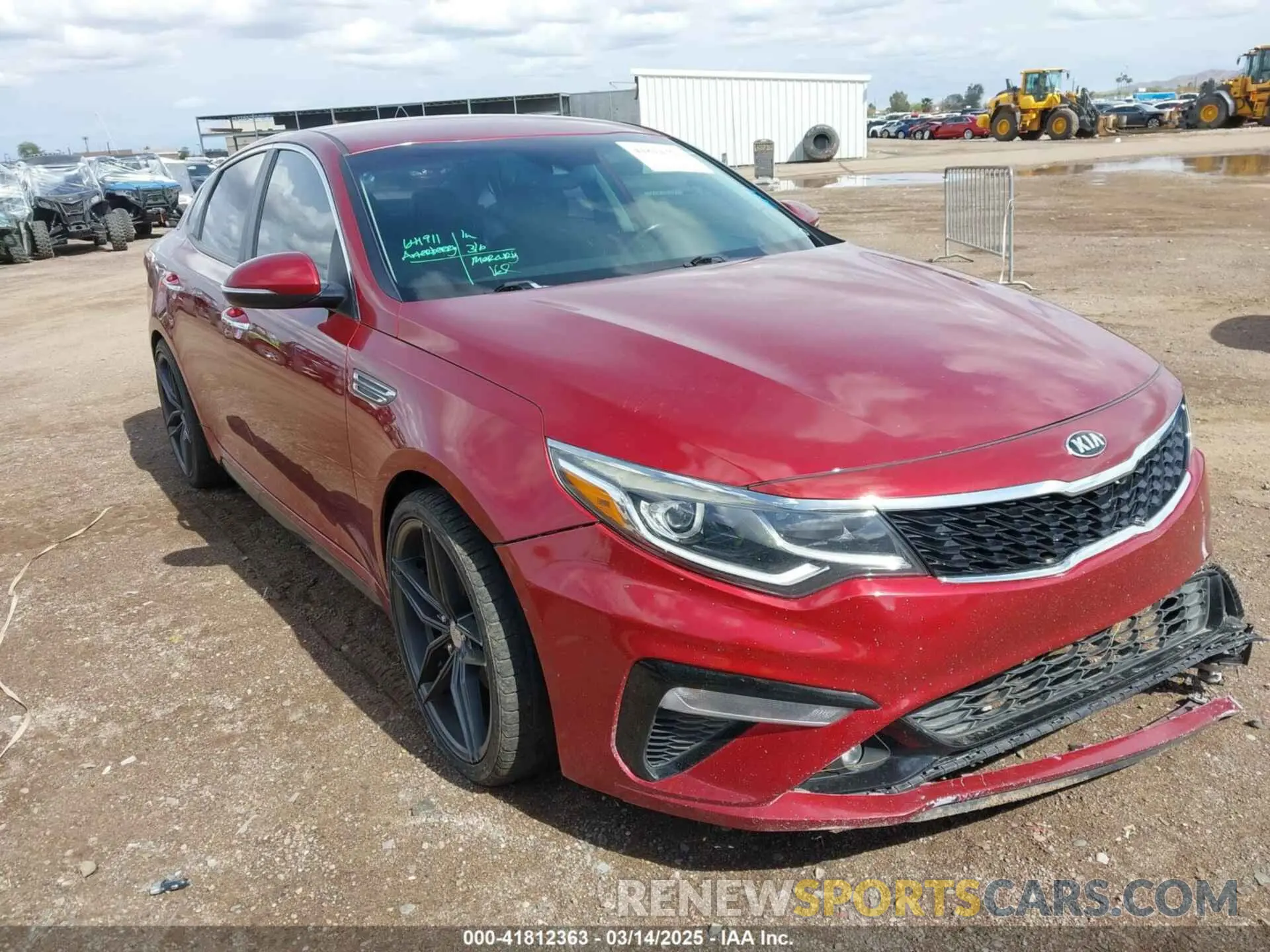 1 Photograph of a damaged car 5XXGT4L3XKG282801 KIA OPTIMA 2019