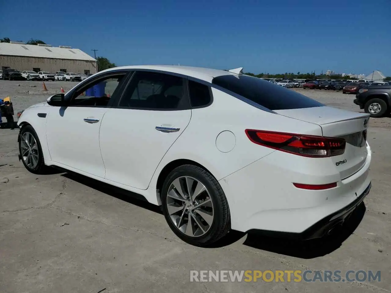 2 Photograph of a damaged car 5XXGT4L3XKG286198 KIA OPTIMA 2019