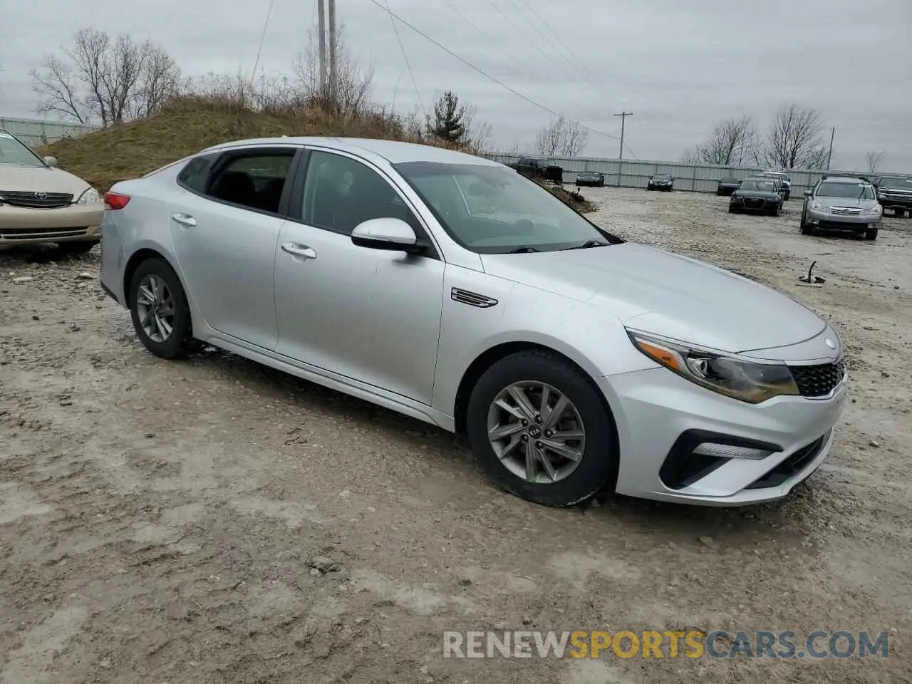 4 Photograph of a damaged car 5XXGT4L3XKG295502 KIA OPTIMA 2019