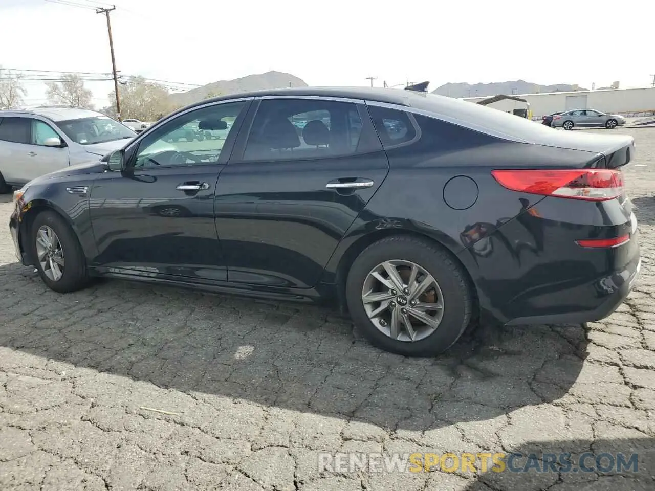 2 Photograph of a damaged car 5XXGT4L3XKG296357 KIA OPTIMA 2019