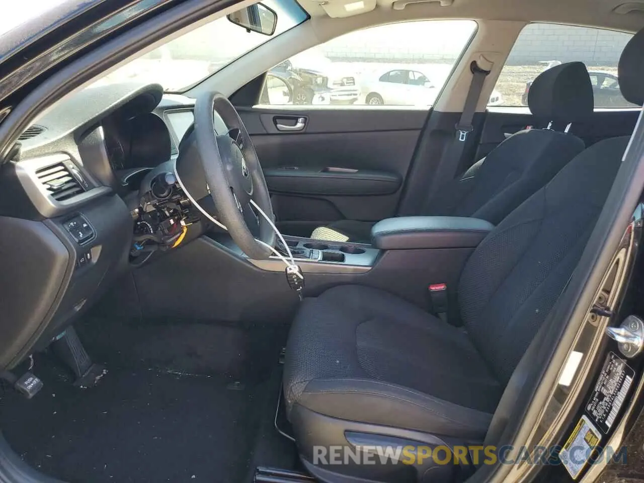 7 Photograph of a damaged car 5XXGT4L3XKG296357 KIA OPTIMA 2019