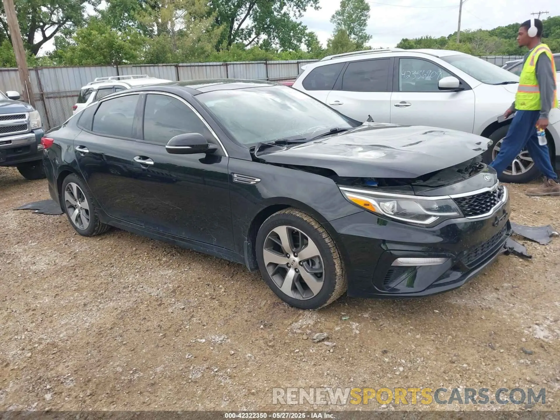 1 Photograph of a damaged car 5XXGT4L3XKG297461 KIA OPTIMA 2019