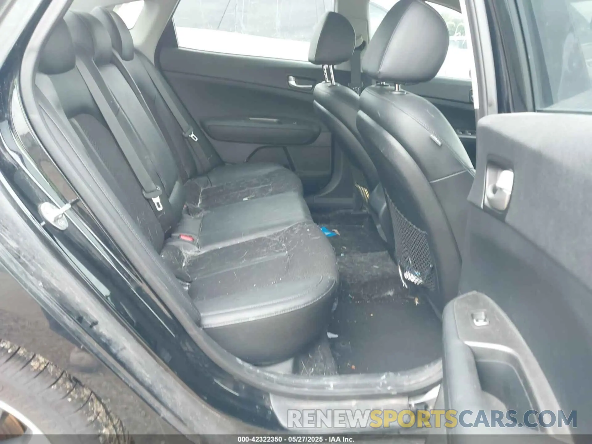 8 Photograph of a damaged car 5XXGT4L3XKG297461 KIA OPTIMA 2019