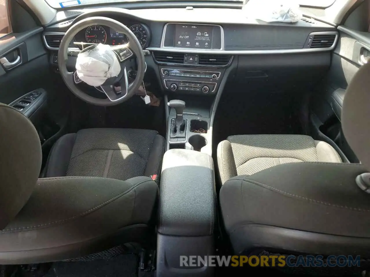 8 Photograph of a damaged car 5XXGT4L3XKG302108 KIA OPTIMA 2019