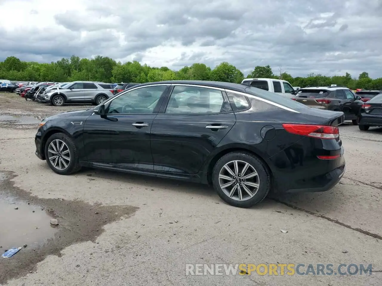 2 Photograph of a damaged car 5XXGT4L3XKG302285 KIA OPTIMA 2019
