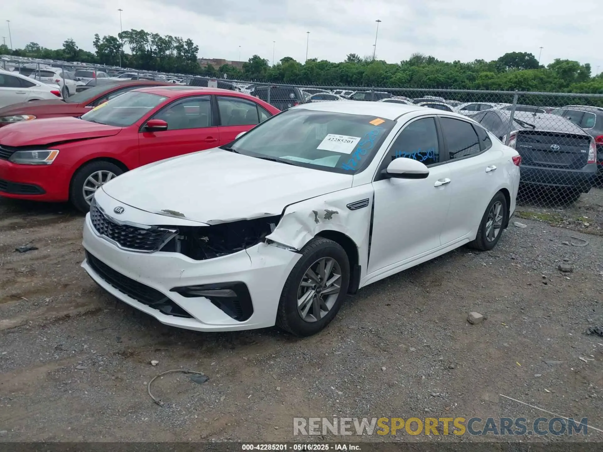 2 Photograph of a damaged car 5XXGT4L3XKG306501 KIA OPTIMA 2019