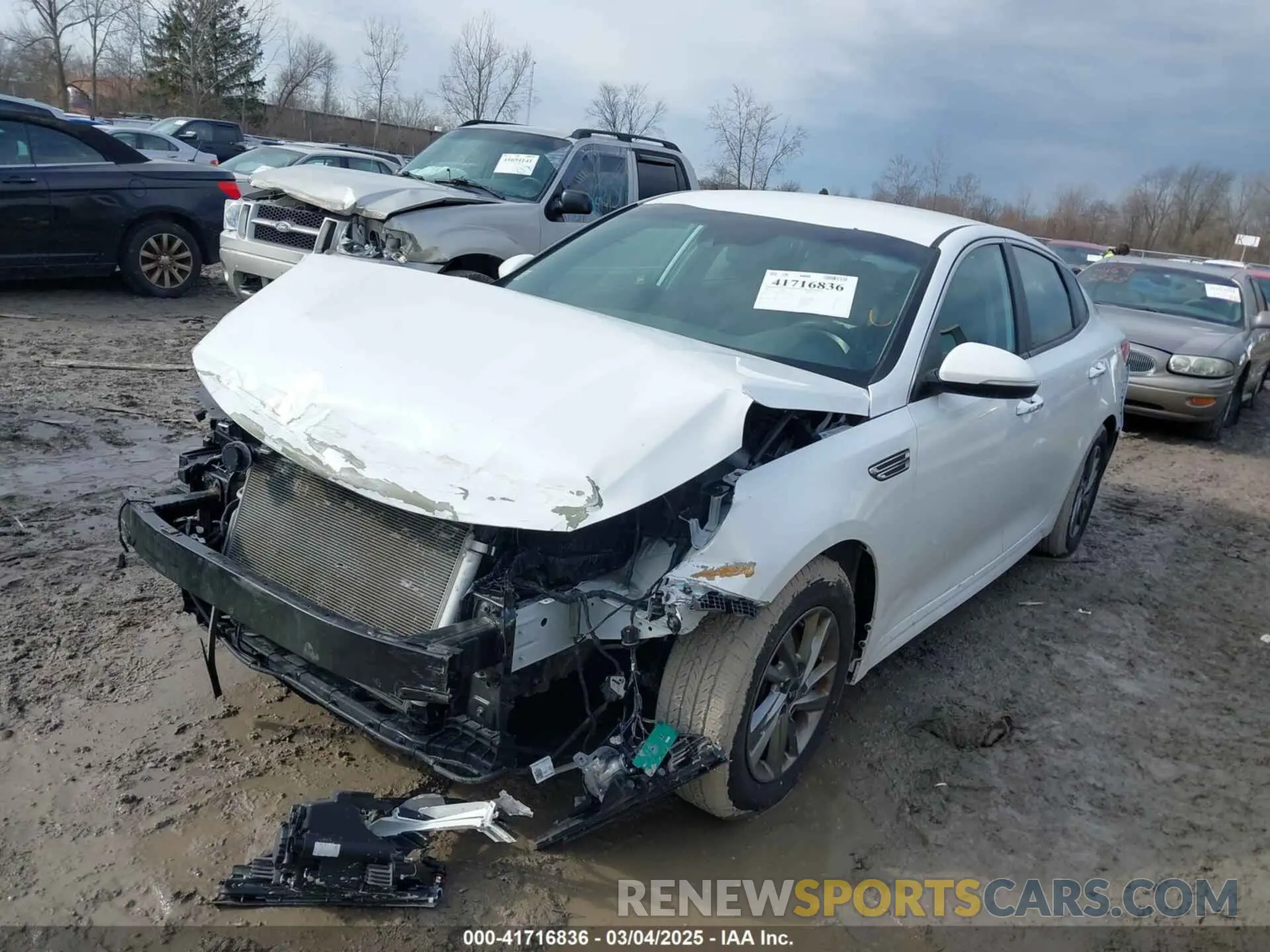 2 Photograph of a damaged car 5XXGT4L3XKG307020 KIA OPTIMA 2019