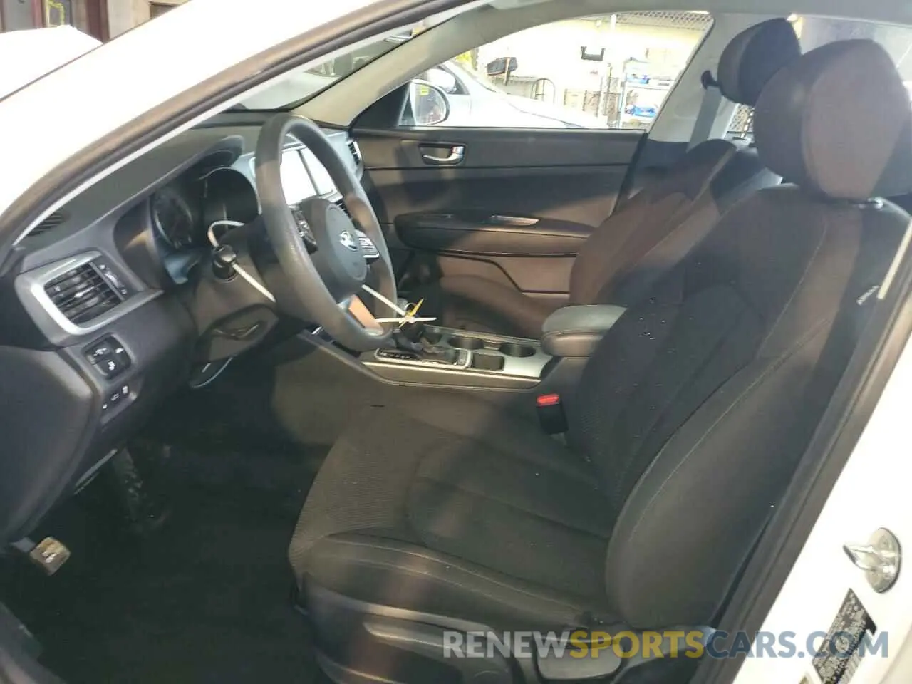7 Photograph of a damaged car 5XXGT4L3XKG315618 KIA OPTIMA 2019