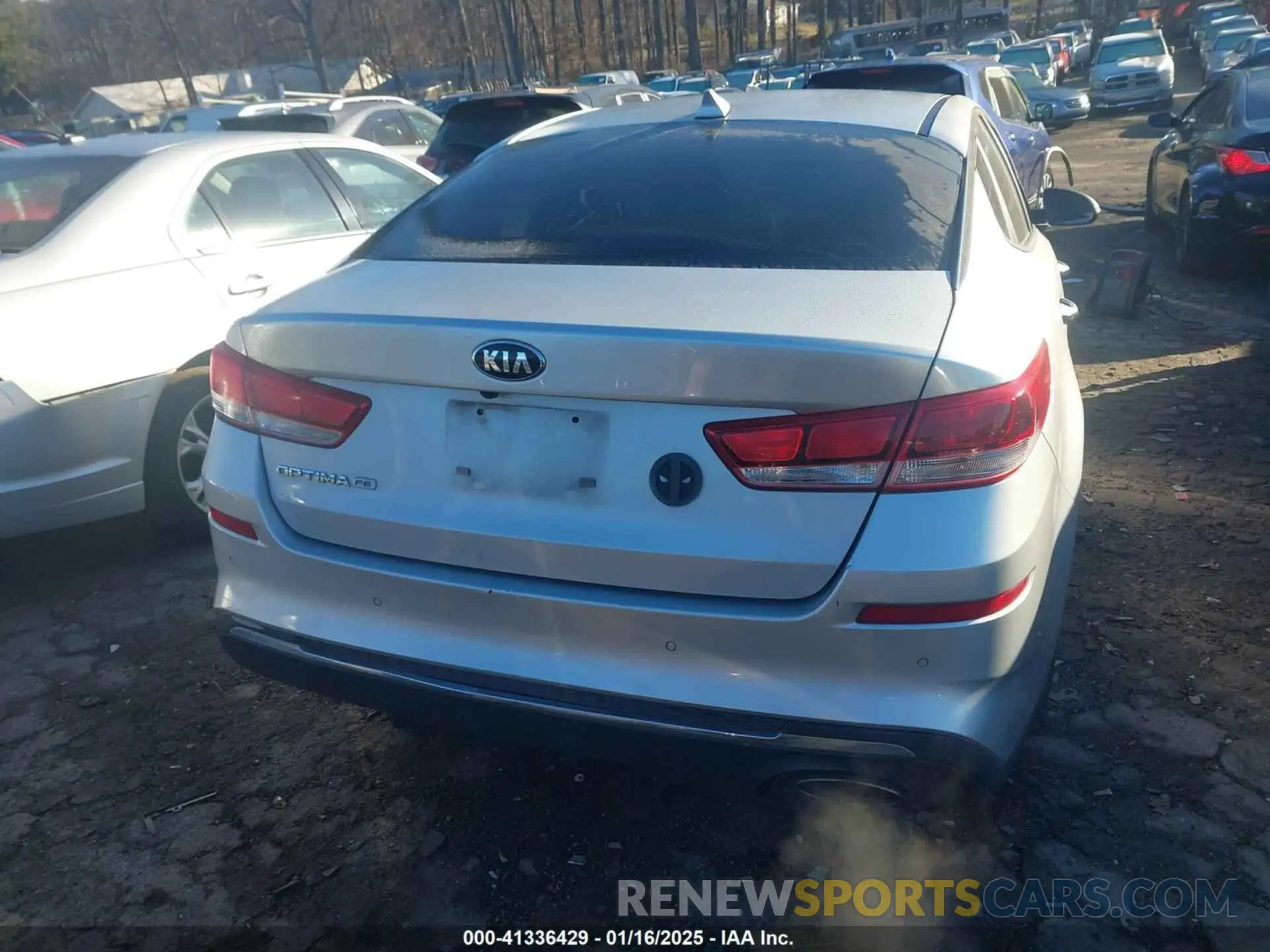 15 Photograph of a damaged car 5XXGT4L3XKG317871 KIA OPTIMA 2019