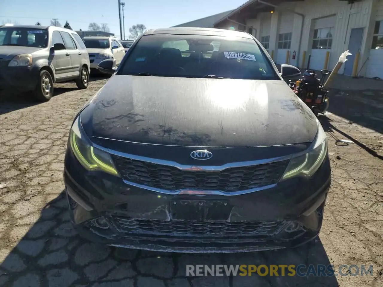 5 Photograph of a damaged car 5XXGT4L3XKG318714 KIA OPTIMA 2019