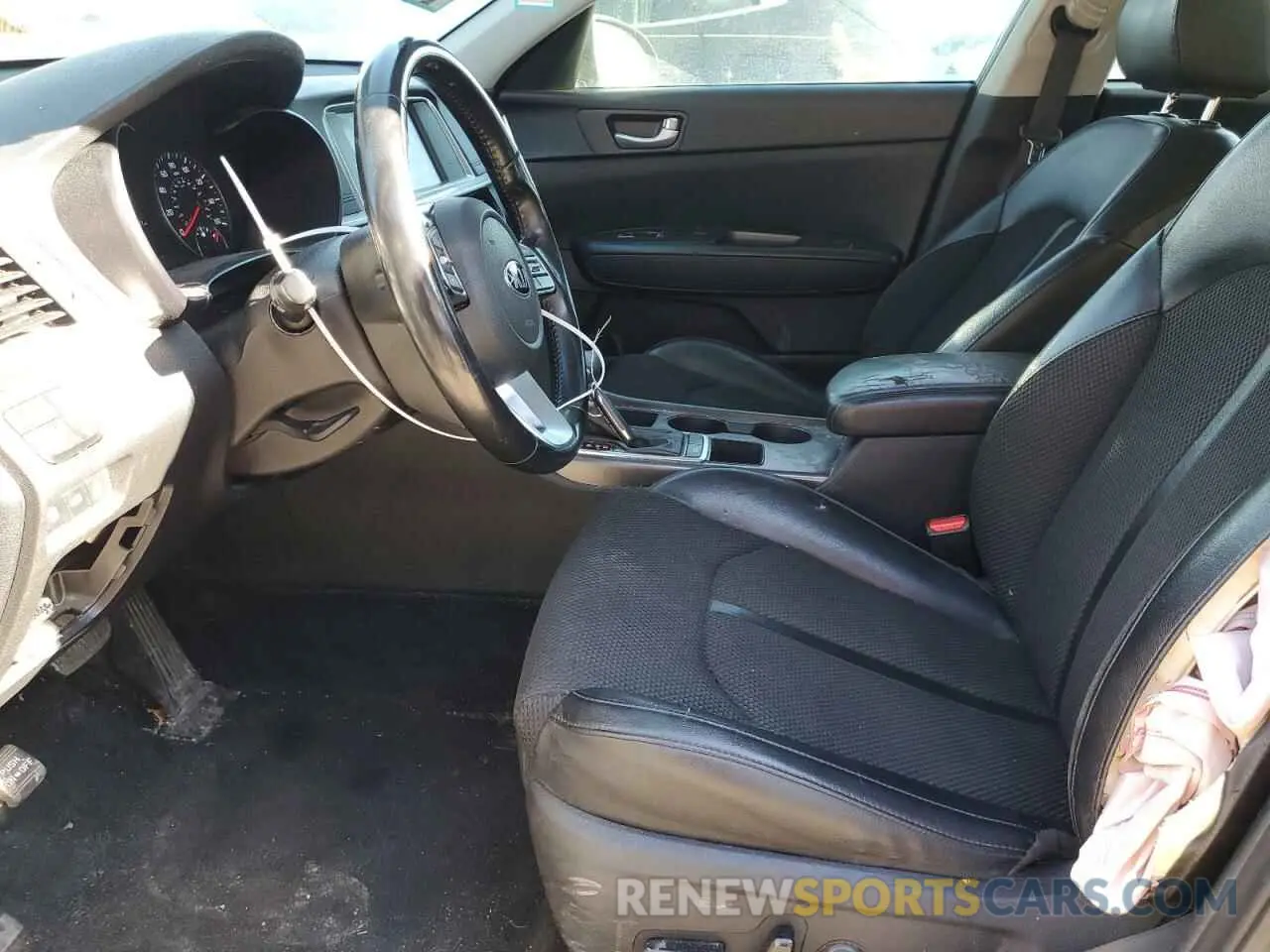 7 Photograph of a damaged car 5XXGT4L3XKG318714 KIA OPTIMA 2019