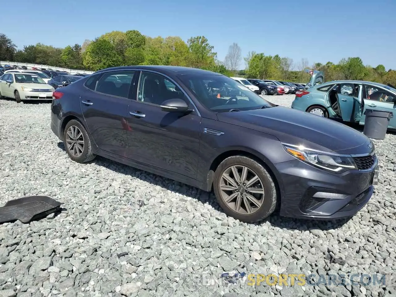 4 Photograph of a damaged car 5XXGT4L3XKG322746 KIA OPTIMA 2019