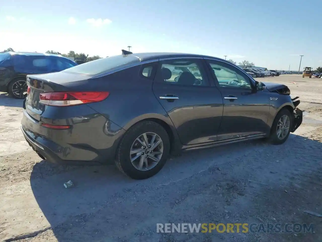 3 Photograph of a damaged car 5XXGT4L3XKG324447 KIA OPTIMA 2019