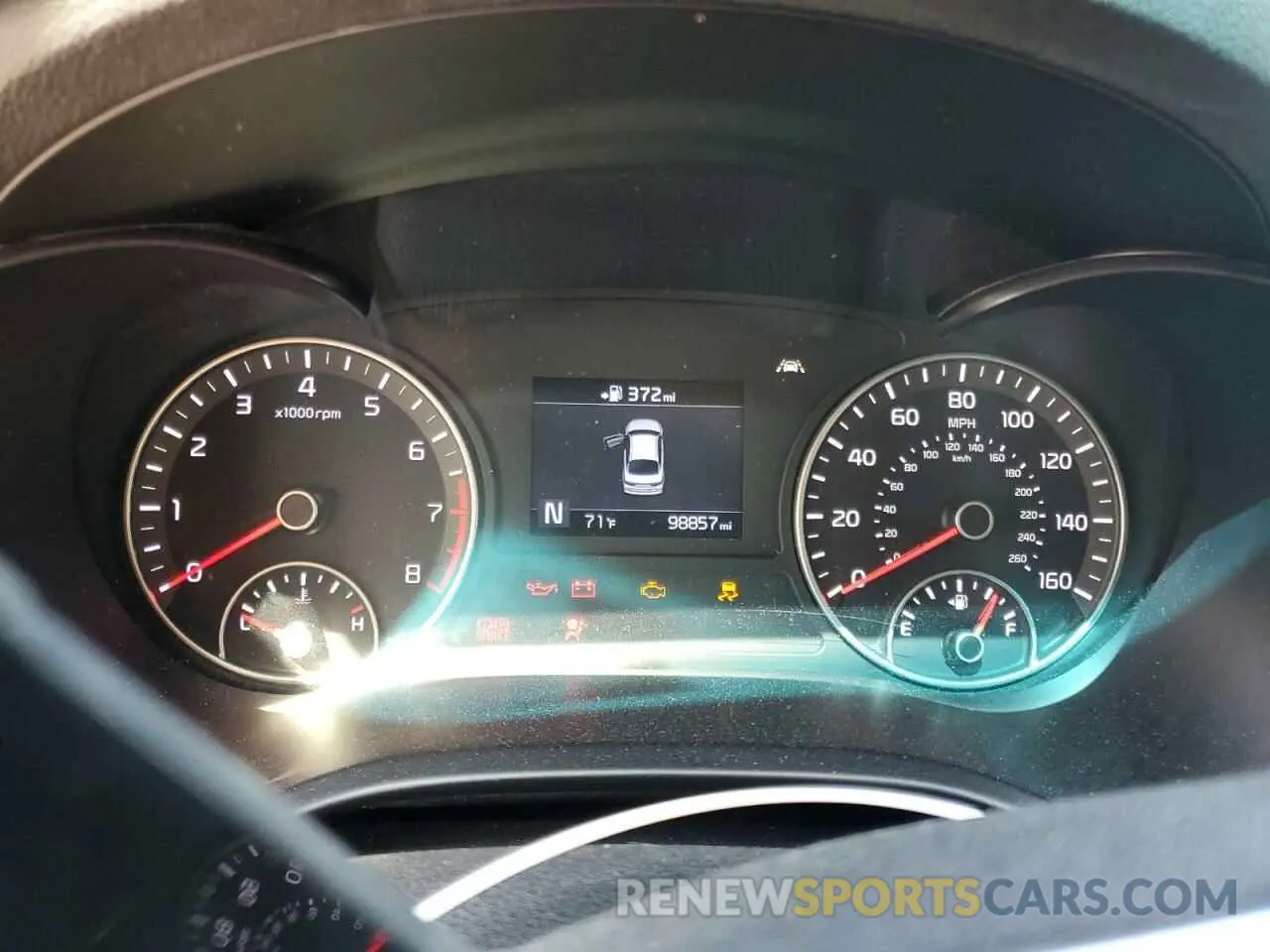9 Photograph of a damaged car 5XXGT4L3XKG326165 KIA OPTIMA 2019