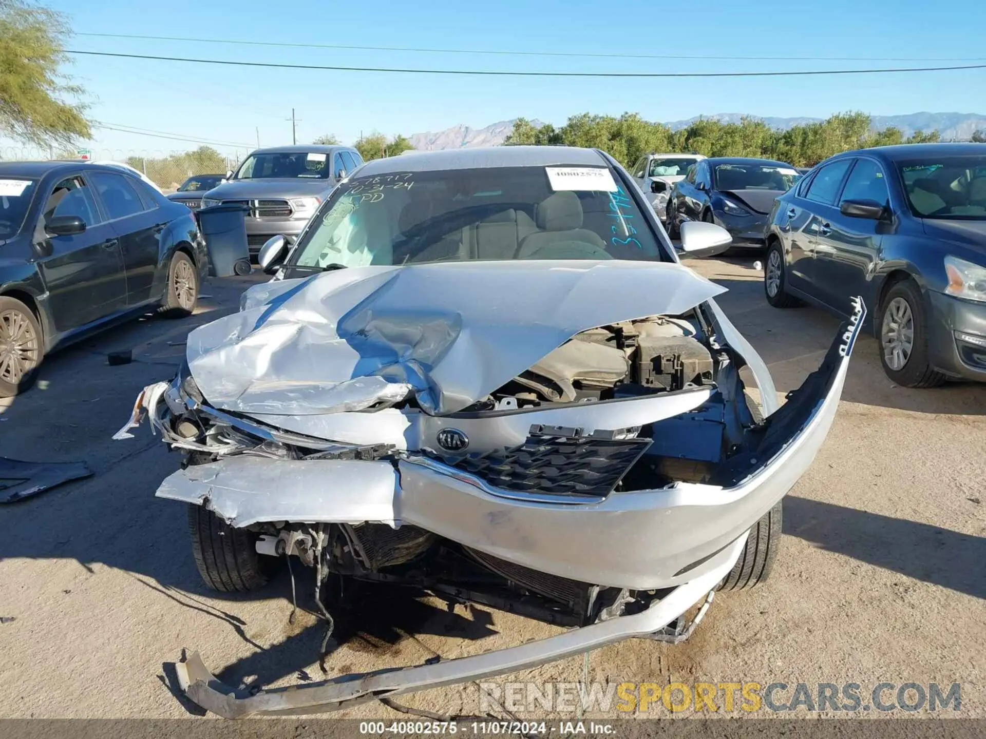 12 Photograph of a damaged car 5XXGT4L3XKG334945 KIA OPTIMA 2019