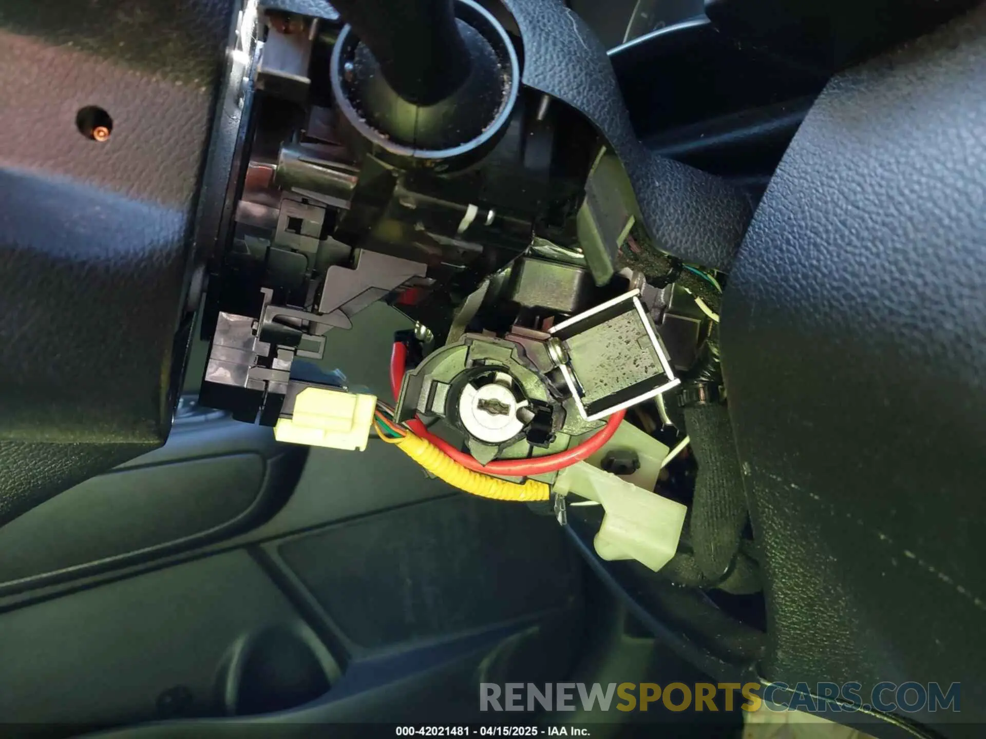 16 Photograph of a damaged car 5XXGT4L3XKG335125 KIA OPTIMA 2019