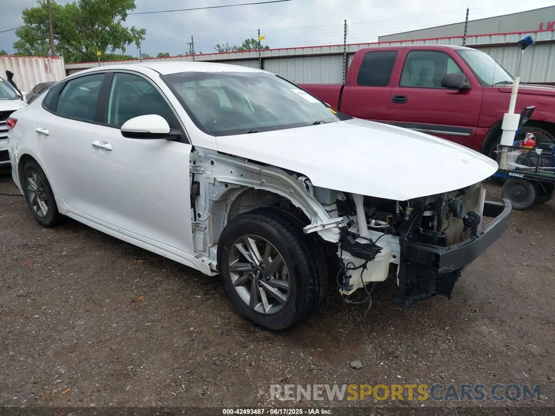 1 Photograph of a damaged car 5XXGT4L3XKG335769 KIA OPTIMA 2019
