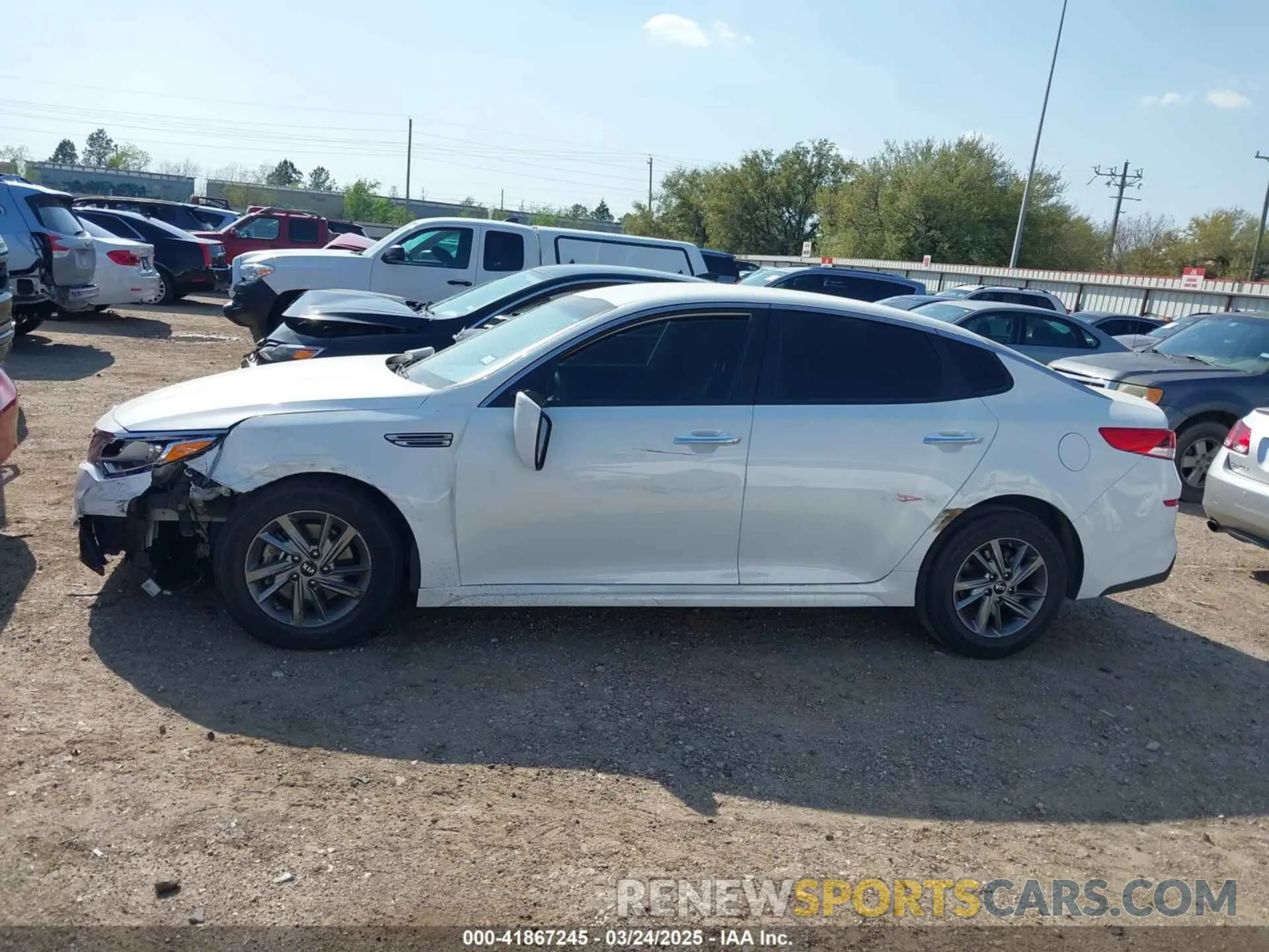 13 Photograph of a damaged car 5XXGT4L3XKG336419 KIA OPTIMA 2019