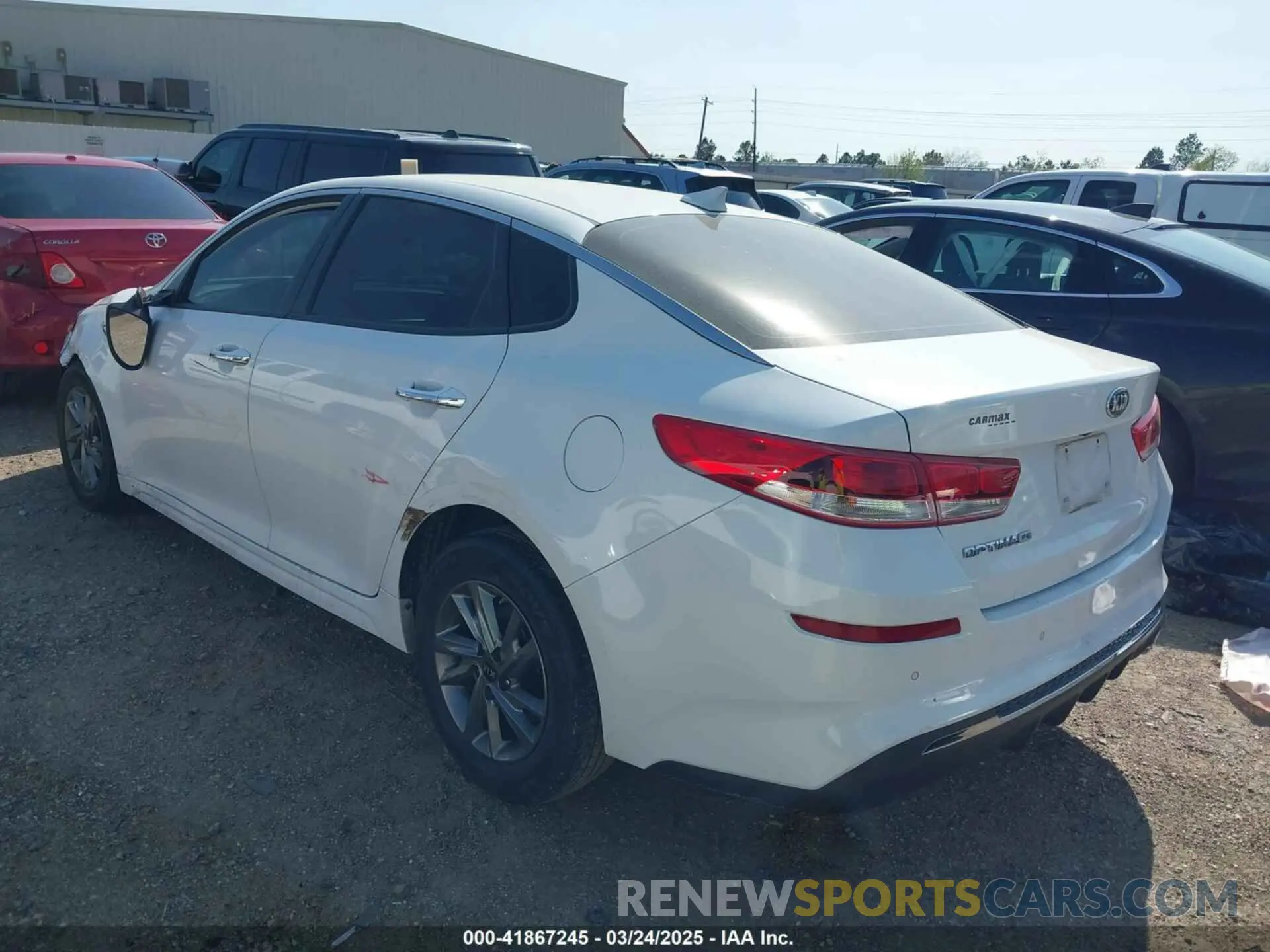 3 Photograph of a damaged car 5XXGT4L3XKG336419 KIA OPTIMA 2019
