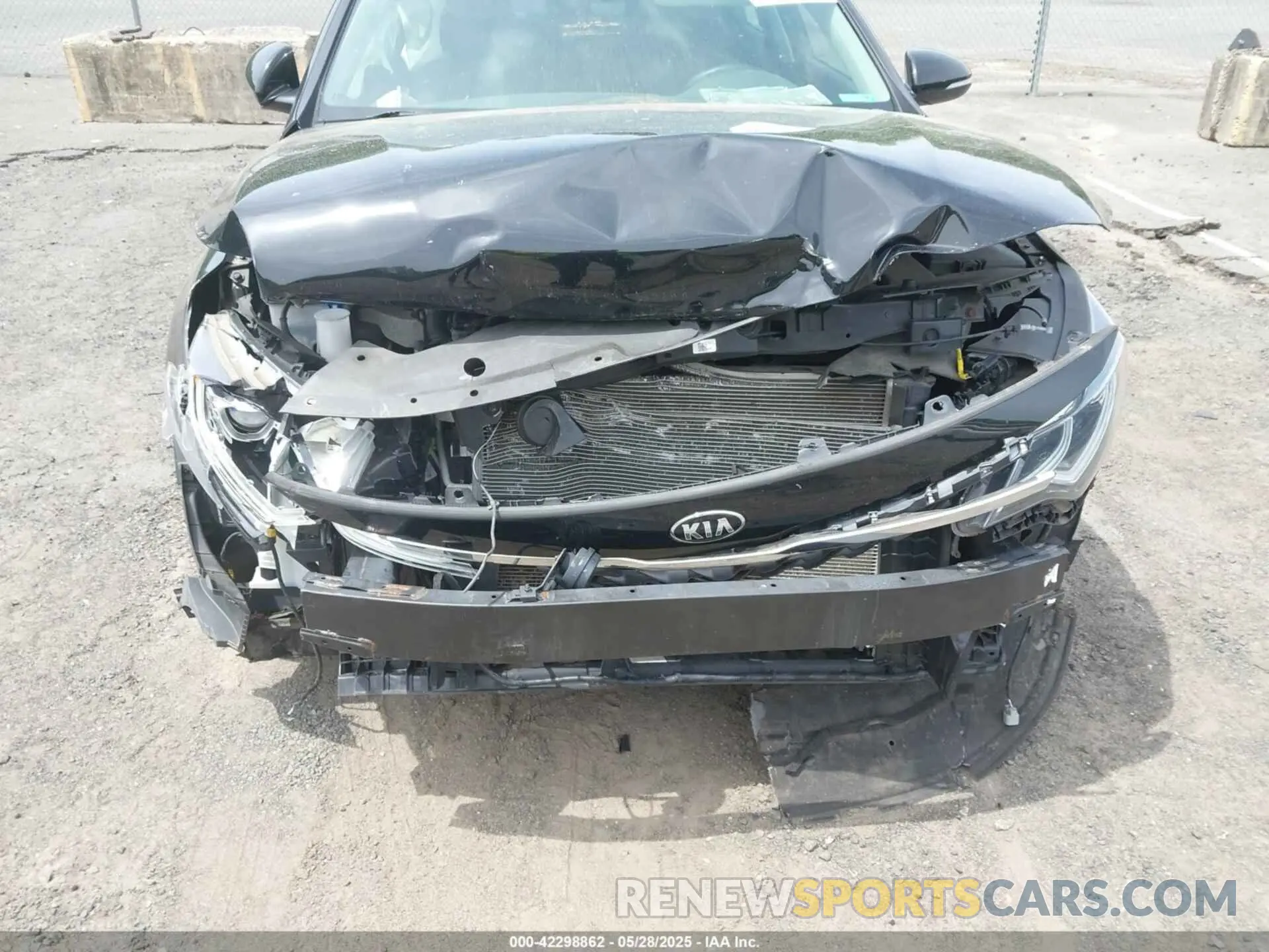 6 Photograph of a damaged car 5XXGT4L3XKG339496 KIA OPTIMA 2019