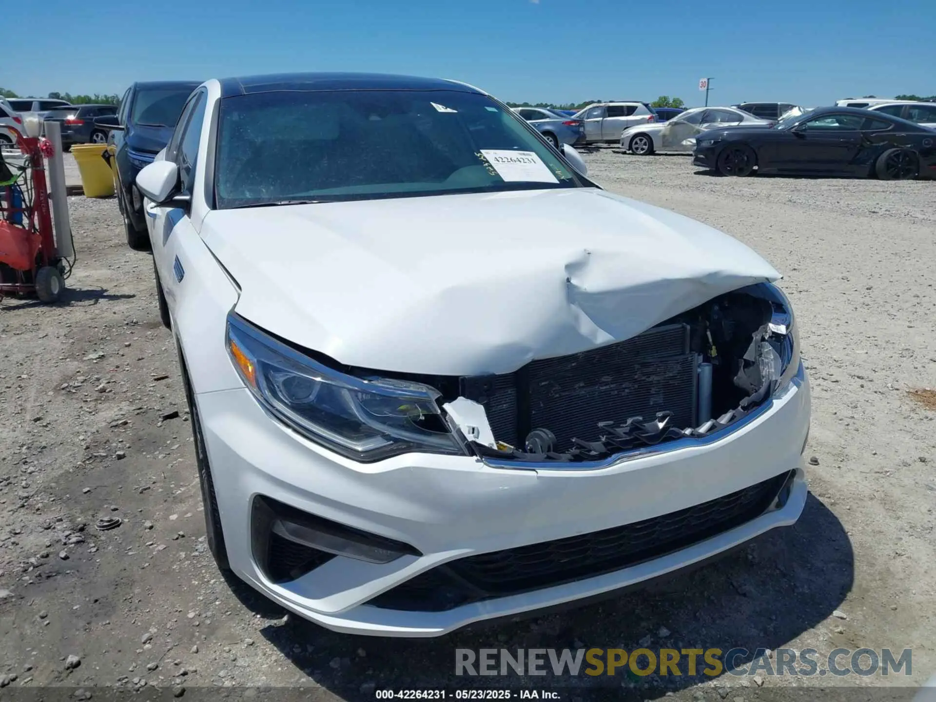 12 Photograph of a damaged car 5XXGT4L3XKG339594 KIA OPTIMA 2019