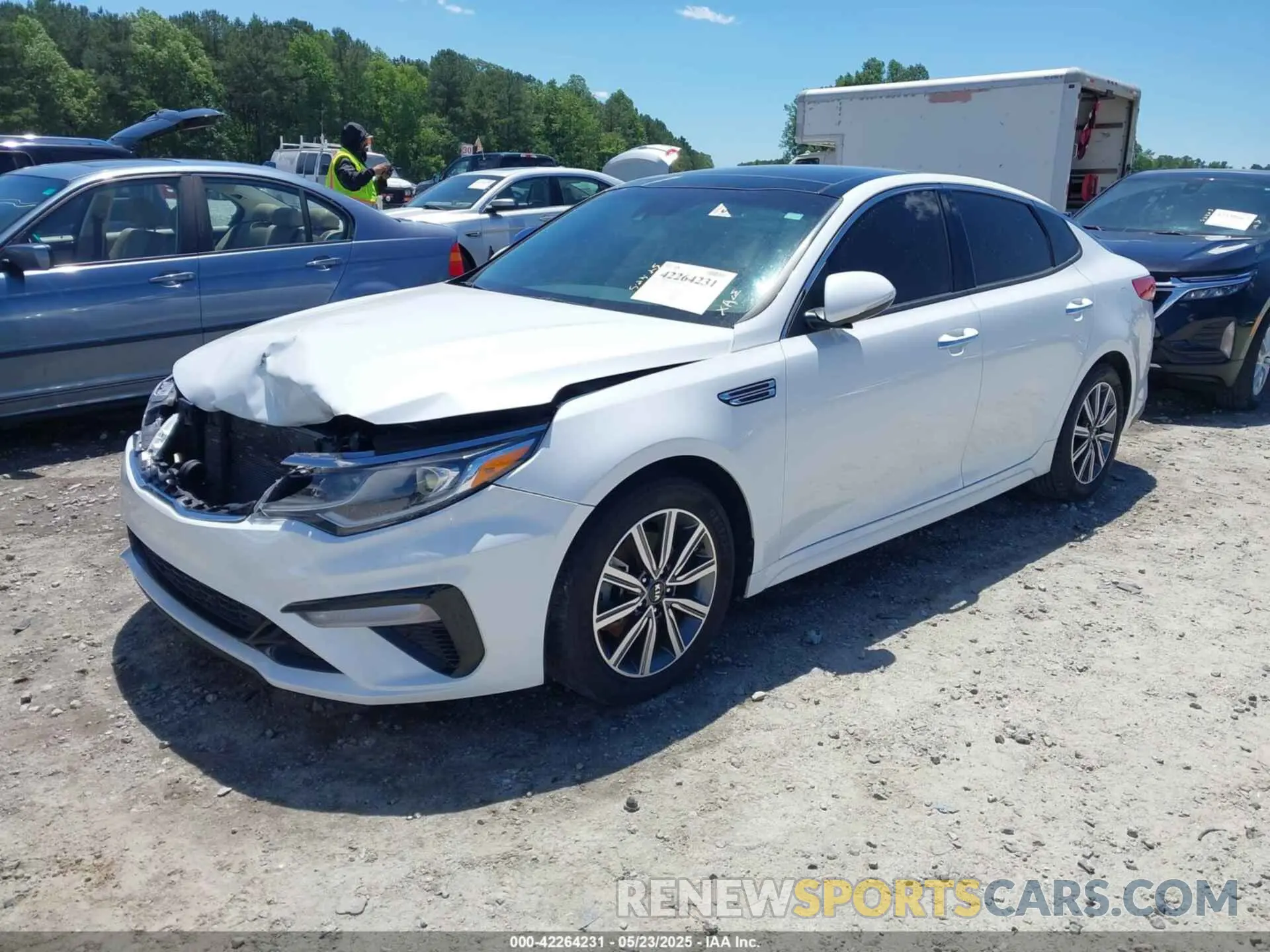 2 Photograph of a damaged car 5XXGT4L3XKG339594 KIA OPTIMA 2019