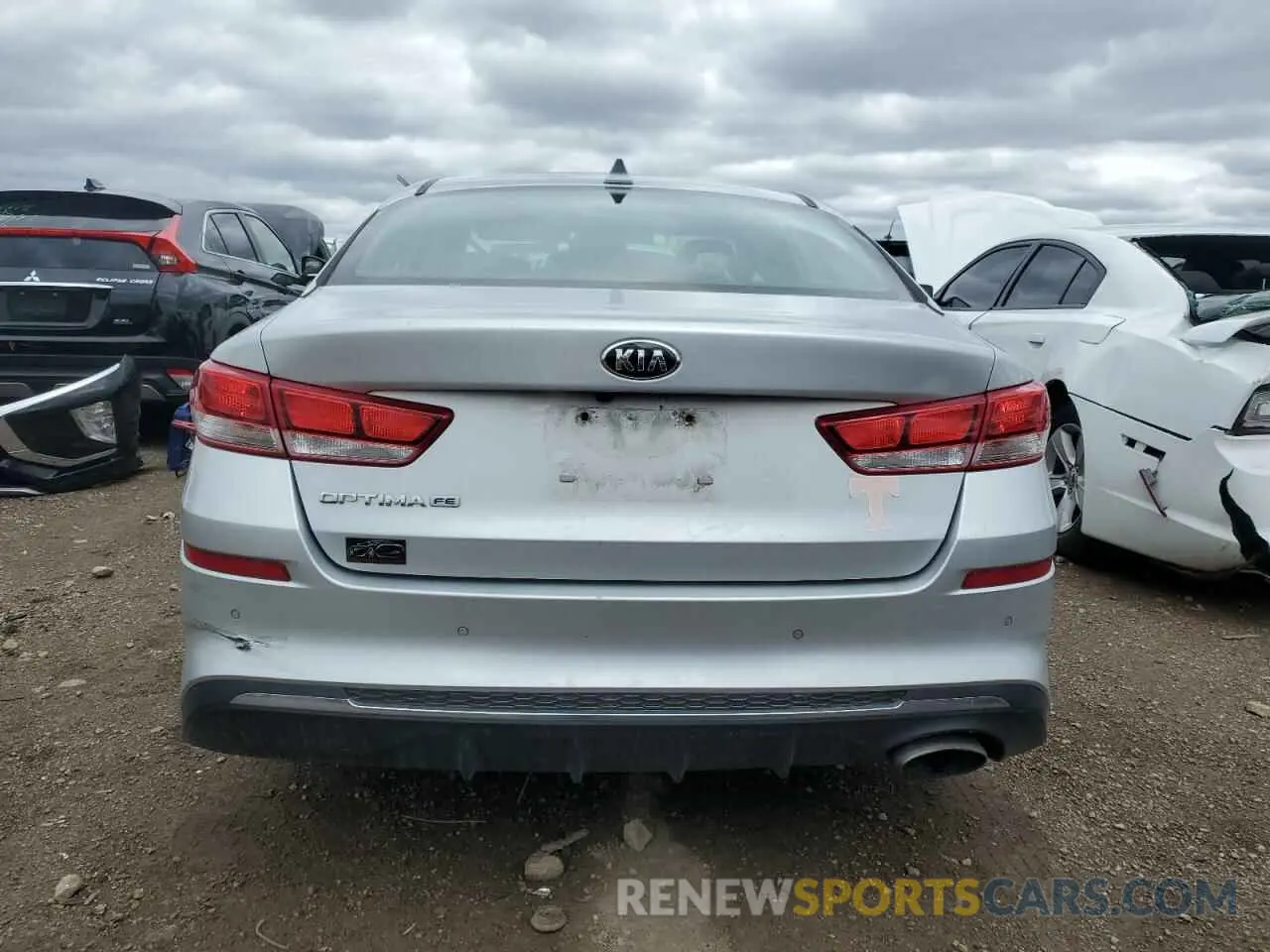 6 Photograph of a damaged car 5XXGT4L3XKG346867 KIA OPTIMA 2019