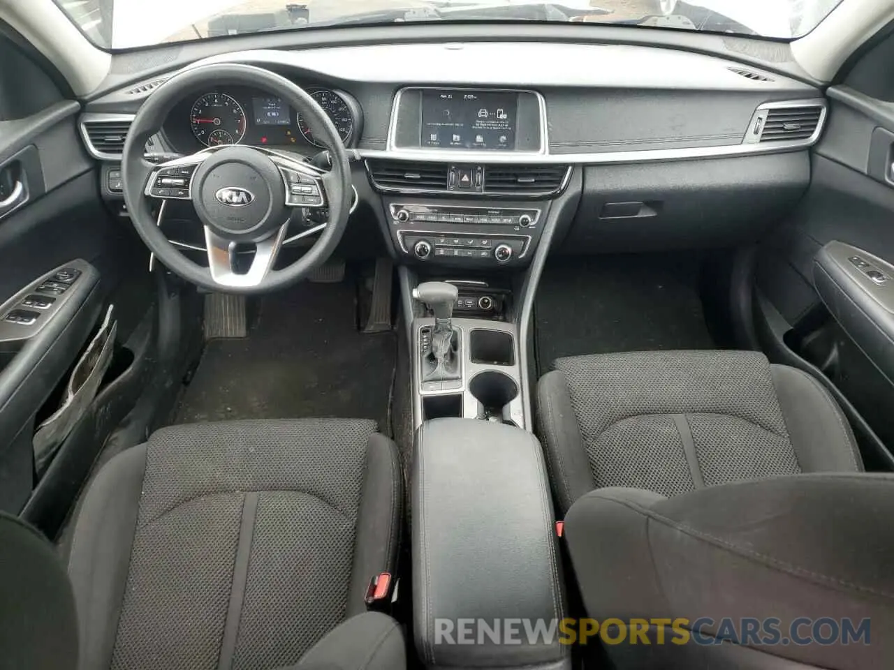 8 Photograph of a damaged car 5XXGT4L3XKG346867 KIA OPTIMA 2019