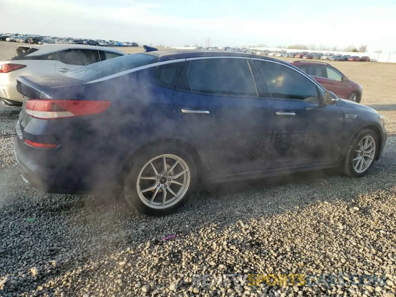 3 Photograph of a damaged car 5XXGT4L3XKG356203 KIA OPTIMA 2019
