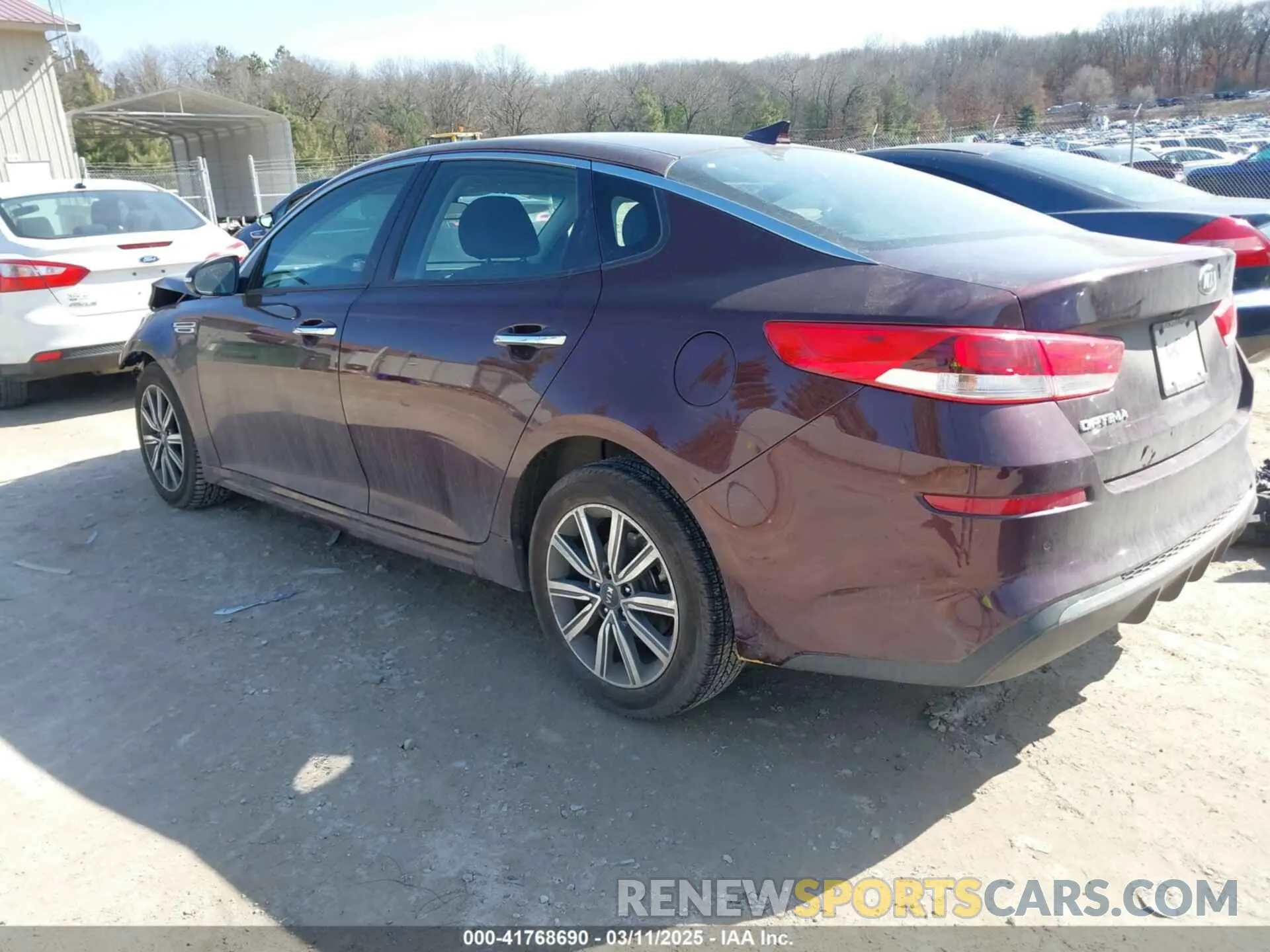 3 Photograph of a damaged car 5XXGT4L3XKG369534 KIA OPTIMA 2019