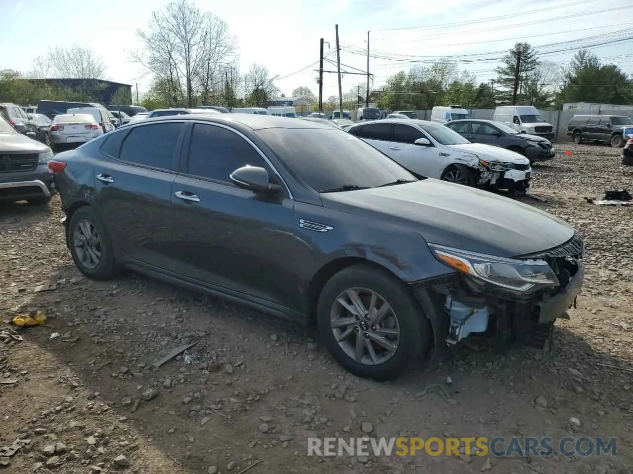 4 Photograph of a damaged car 5XXGT4L3XKG376273 KIA OPTIMA 2019